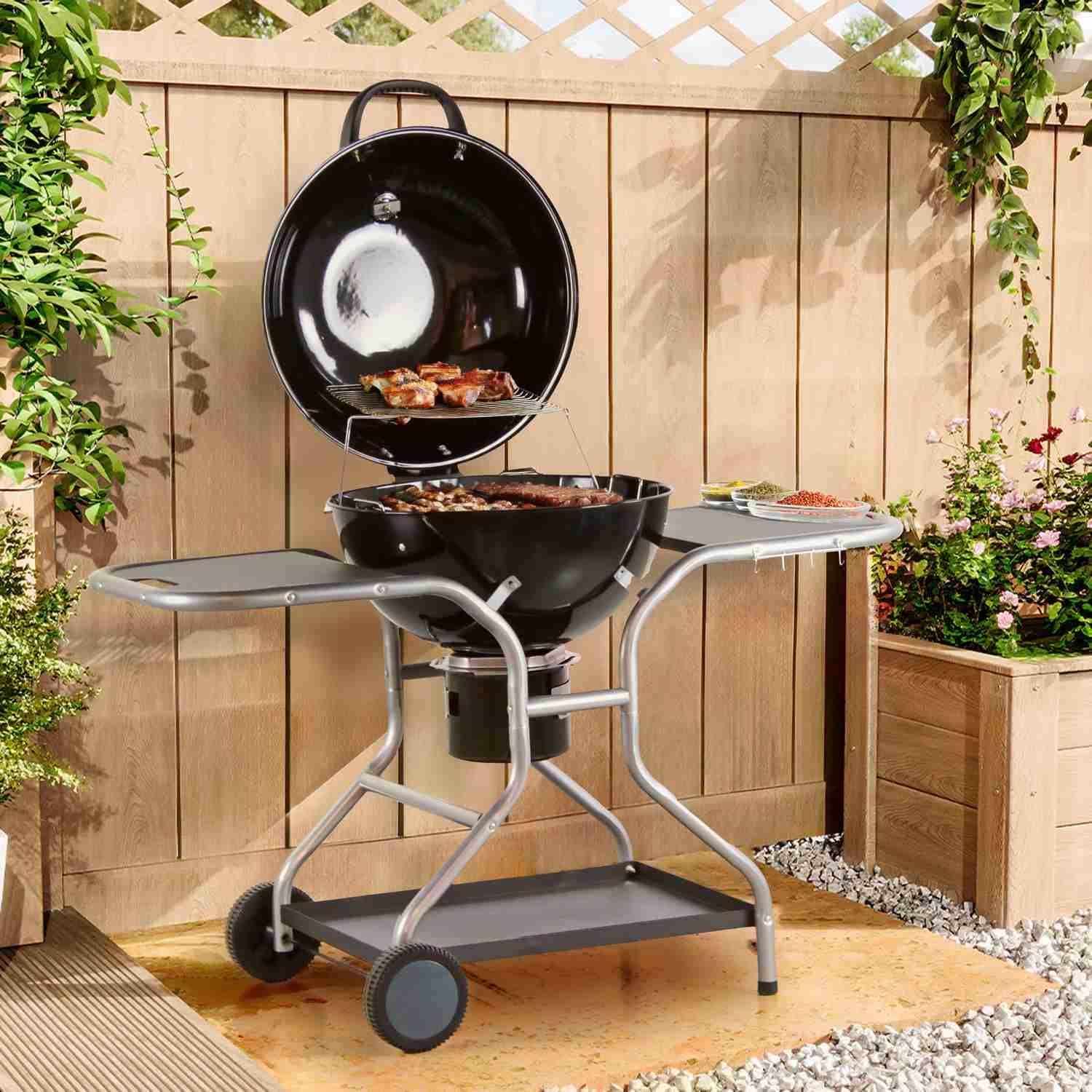 MasterCook - Barbecue a Carbonella Diametro Griglia 57 cm, Barbecue con Ruote e Coperchio, BBQ a Carbone Dotato di Termometro e Sistema Raccogli Cenere, Altezza Griglia da Terra 78 cm (Sally)