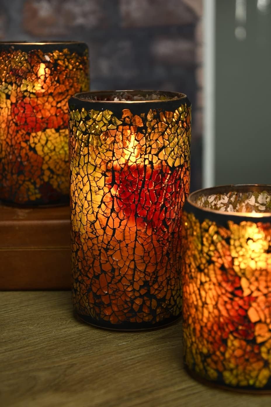 TELOSMA LED Mosaik flammenlose Kerze, rot gelb rissiges Glas Muster beweglicher Docht Stumpenkerze – Tafelaufsätze Kegelbett Kamin Herbst Dekor – Set von 3