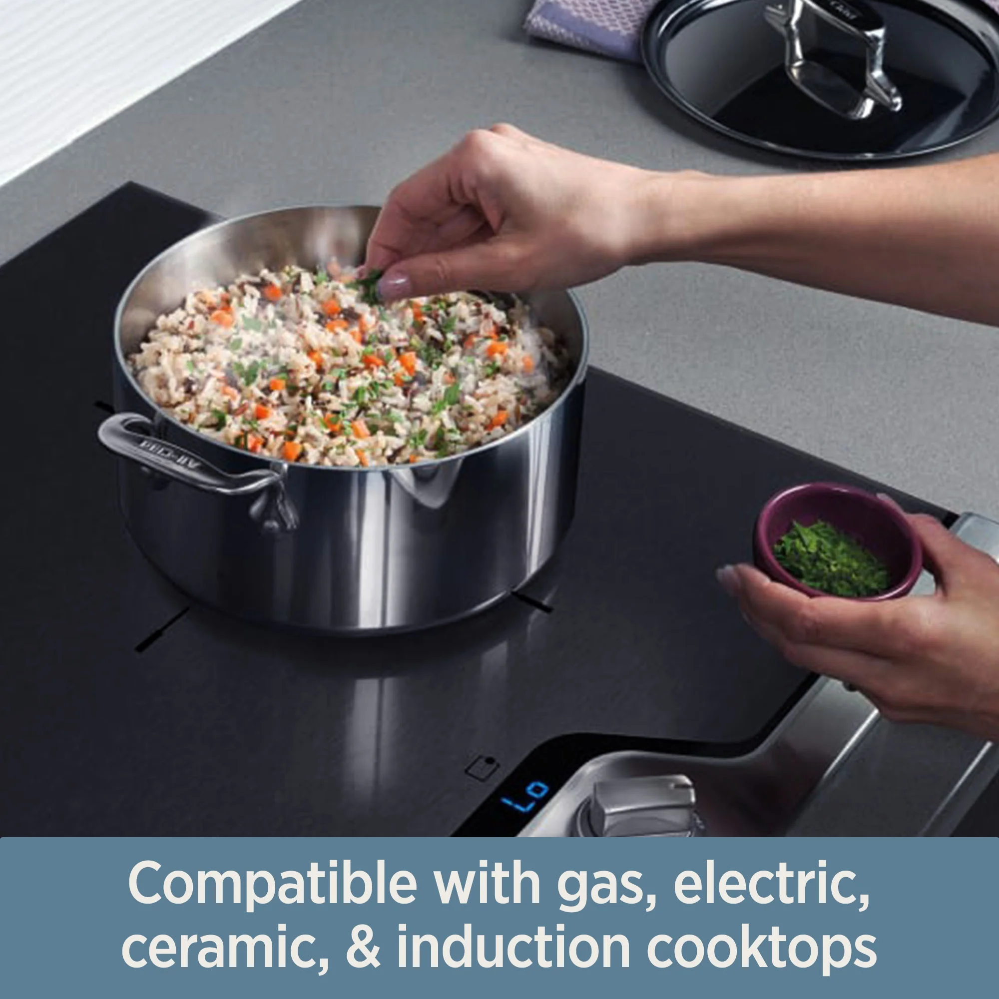All-Clad D3 Stainless 3-ply Bonded Cookware, Sauce Pan with lid, 3 quart