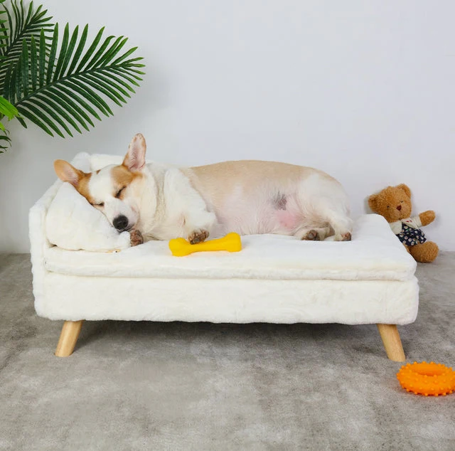 Elevated Pet Sofa Bed �C L-Shape Chaise with Cushion, Pillow & Rubber Wood Legs