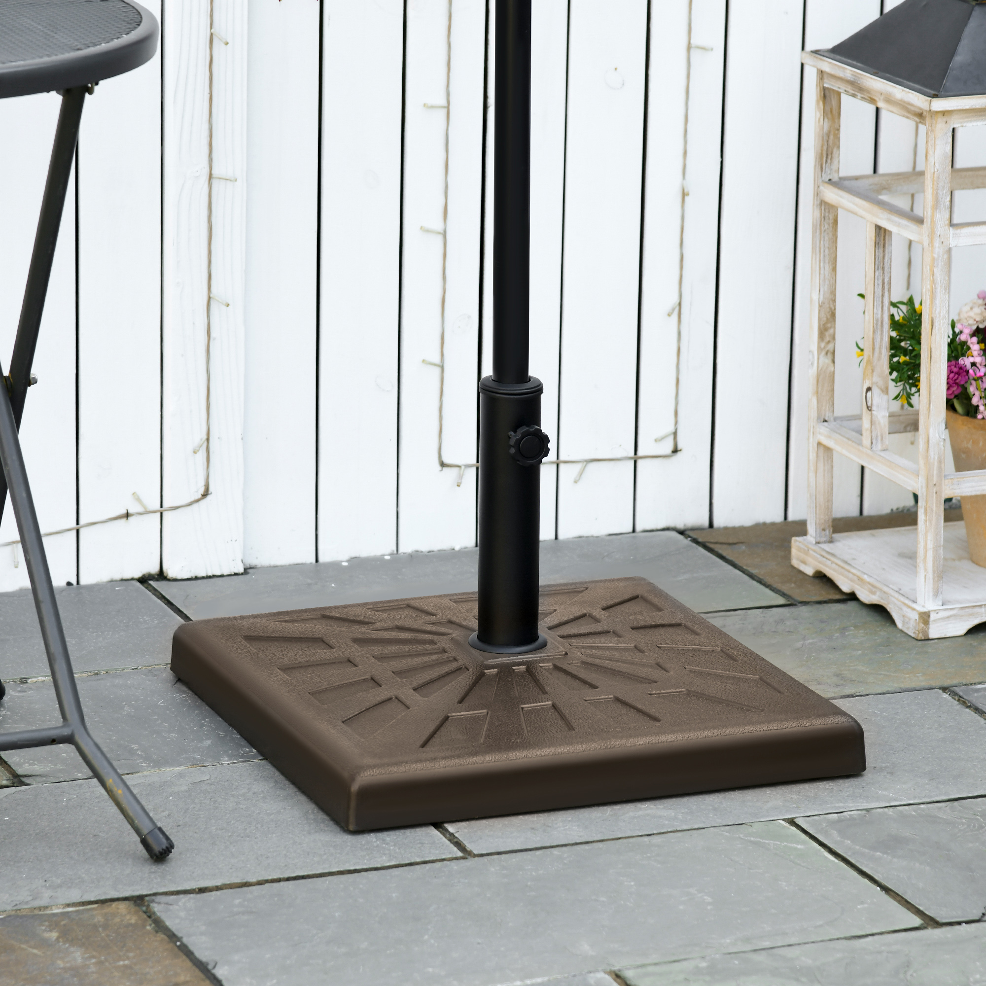 Outsunny 19kg Sonnenschirmständer für Ø32mm, Ø38mm und Ø48mm Pfosten, Harz und Stahl, 51x51x32 cm, Braun