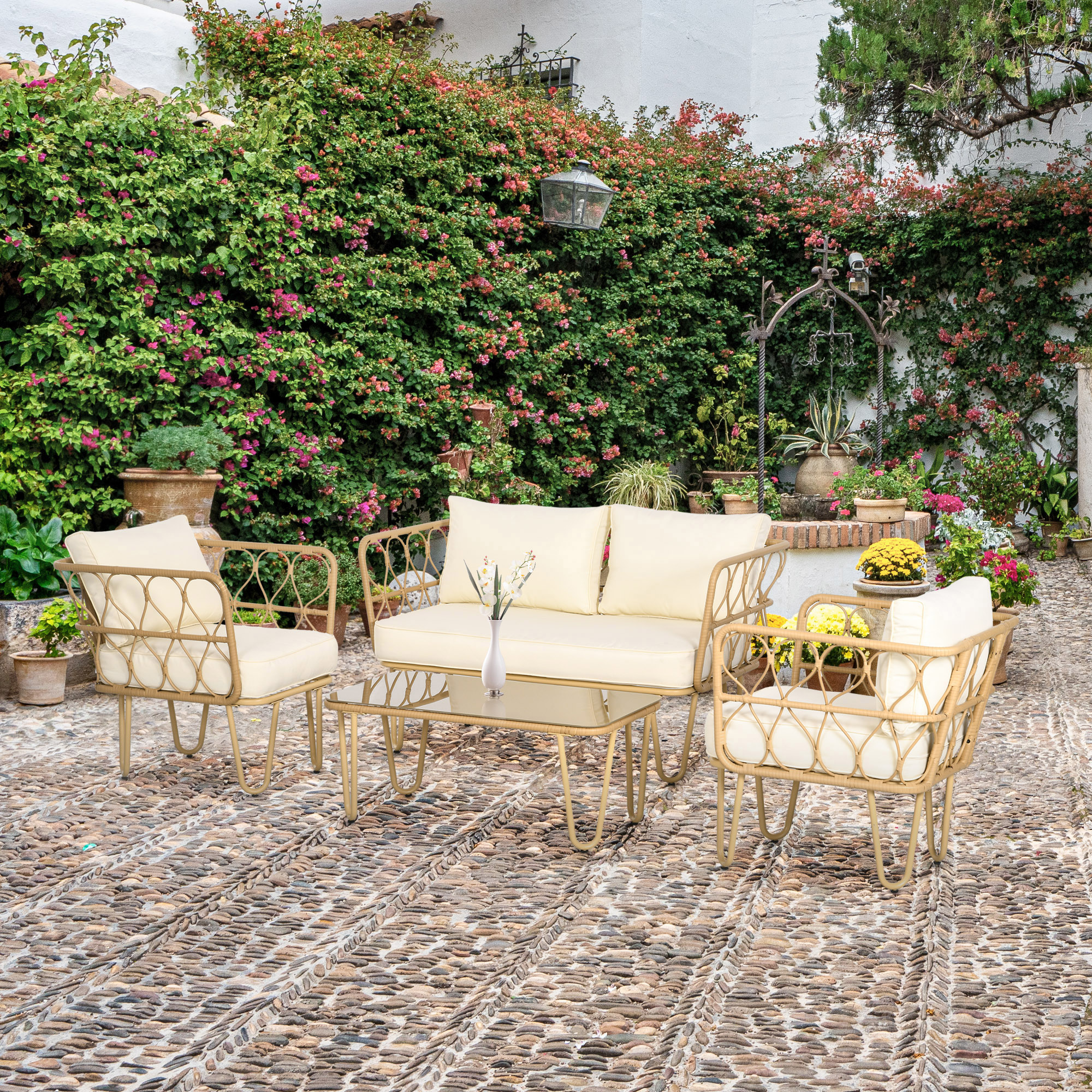 Outsunny Gartenmöbel-Set 2-Sitzer-Sofa + 2 Sessel + 1 Couchtisch mit Glasplatte 7 Kissen Beige