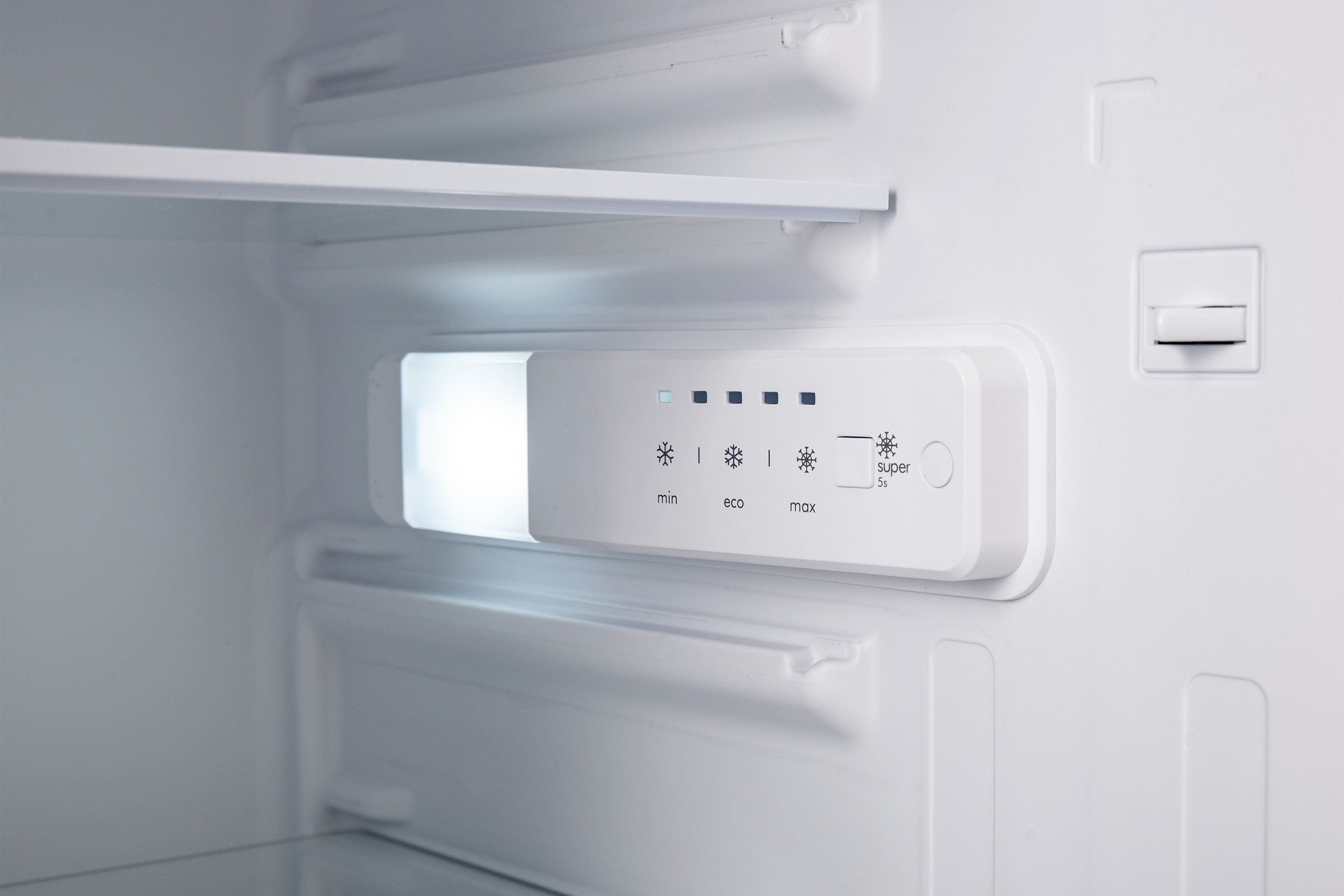 Einbaukühlschrank EK102S160E