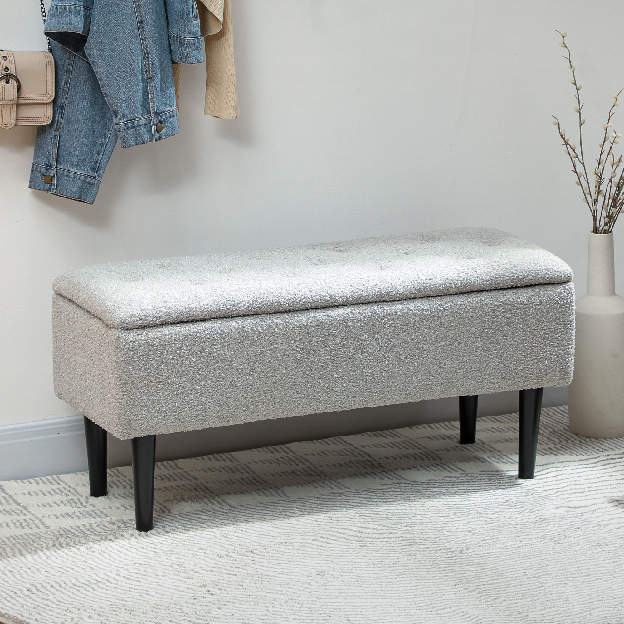 HOMCOM Sitztruhe, Sitzbank mit Stauraum, bis 120kg, Samtoptik, 95x38x45cm, Grau