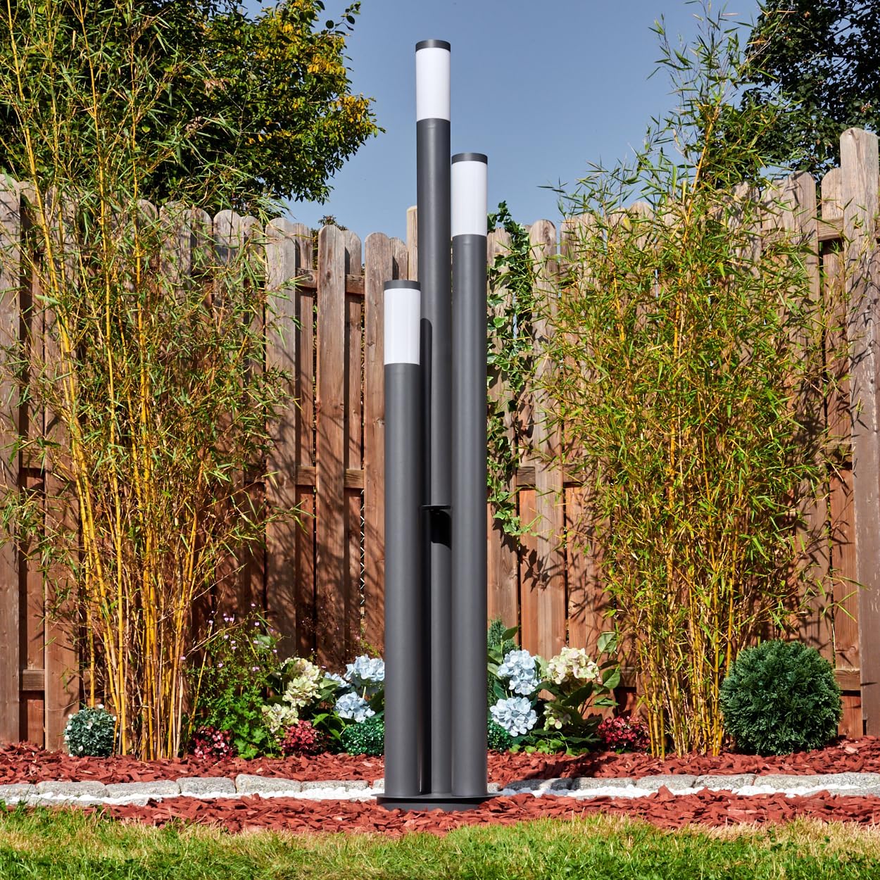 HOFSTEIN Wegeleuchte Sessa, Außenwegeleuchte aus Metall/Kunststoff in Anthrazit/Weiß, moderne Außenleuchte für Garten, Außenbereich, Hof, Terrase, Höhe 170 cm, 3 x E27, IP44