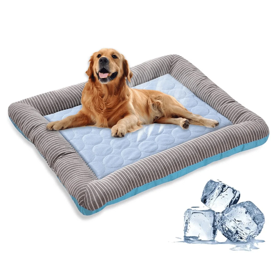 Dog Cooling Mat �C Ice Silk & Cotton with Non-Slip Base & Machine Washable