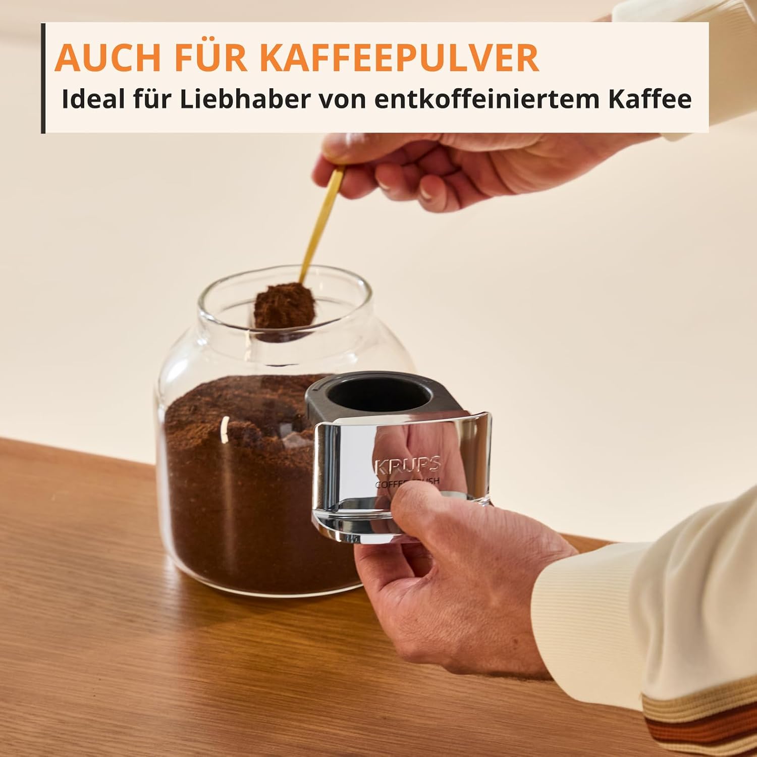 Krups Coffee Crush Extra Kaffeevollautomat, Edelstahlmühle für frisch gemahlenen Kaffee, nur 15 cm breit, smartes Bedienfeld, auch für vorgemahlenen Kaffee, einfache Reinigung, Schwarz, SA4028E0