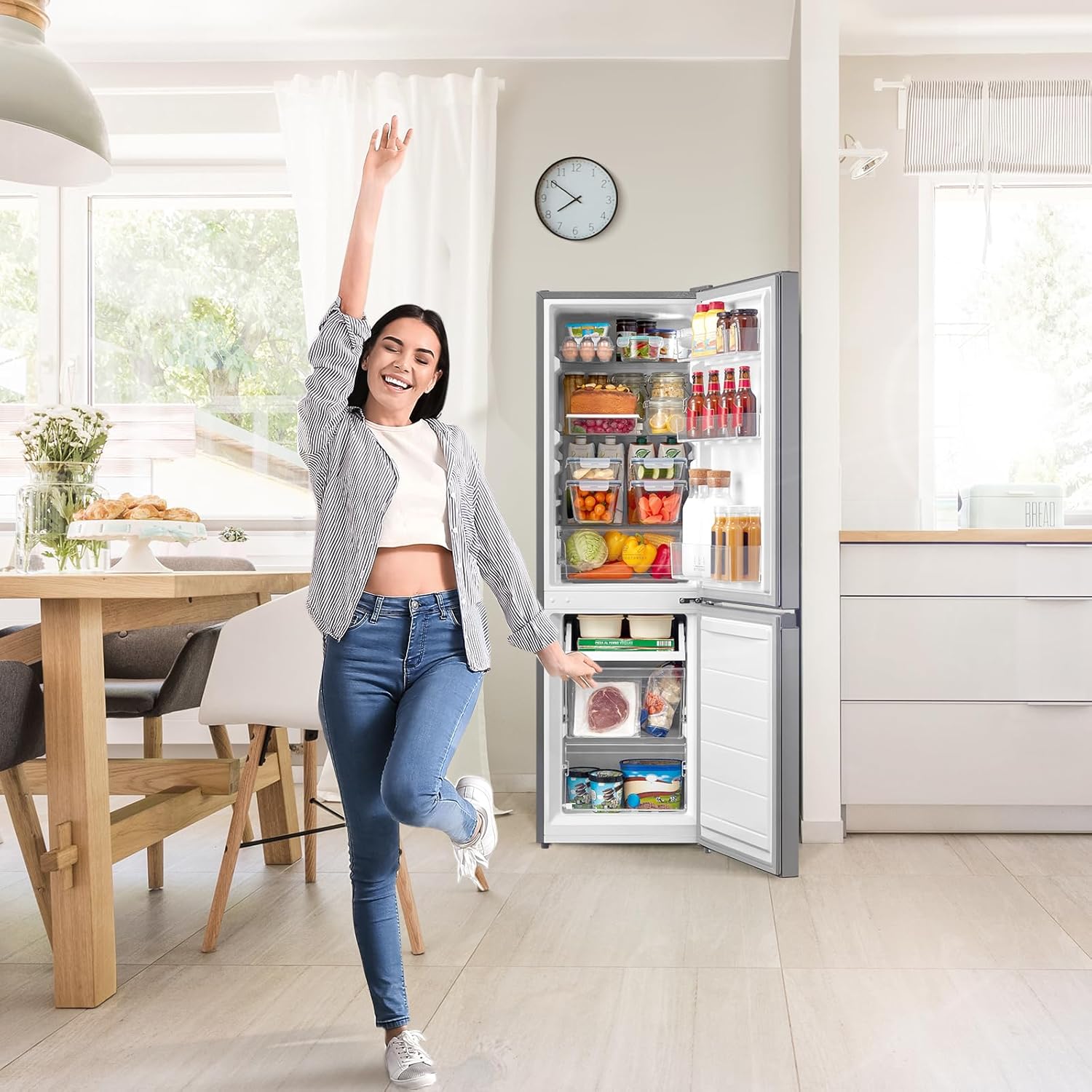 Comfee RCB169DK2(E) Fridge/Freezer Combination, 150 cm Height, Low Frost, Adjustable Fridge Temperature, LED Light, 195 kWh per Year, Fridge Capacity 115 L, 59 L Freezer, Black