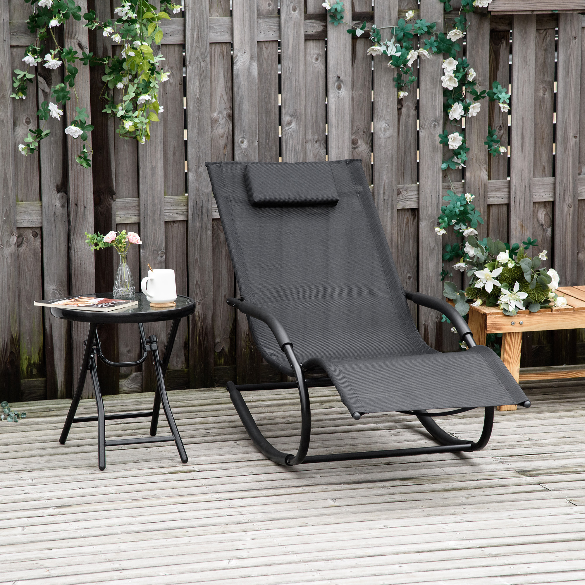 Outsunny Schaukelliegestuhl Ergonomischer Rocking Chair mit Kopfstütze und galvanisiertem Metallrahmen Textilene 63l x 160B x 88H cm Schwarz