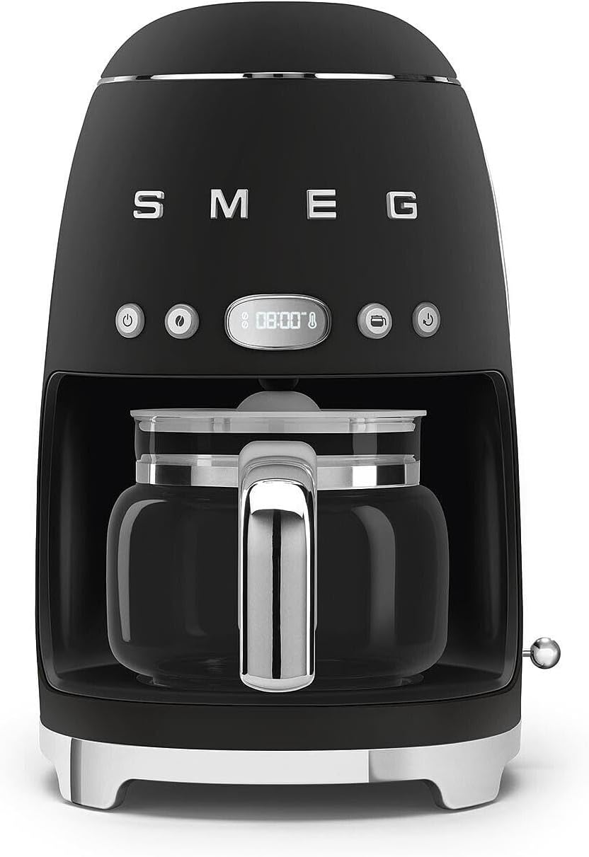 Smeg, DCF02BLMEU, Filter-Kaffeemaschine, Aroma und Autostart-Funktion, Glaskaraffe bis 12 Tassen, 2 Intensitätsniveaus, Warmhaltefunktion, 1050W, Mattschwarz
