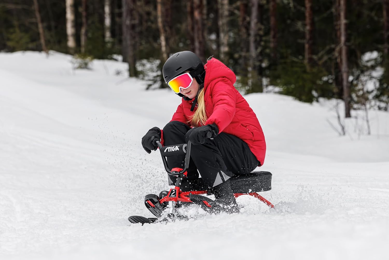 STIGA Snowracer Curve SX – Robuster Schlitten mit BMX-Lenker, Stahlrahmen, Bremse und Zugseilwinde – Lenkschlitten für Kinder ab 7 Jahren und Erwachsene, Max. 90 kg