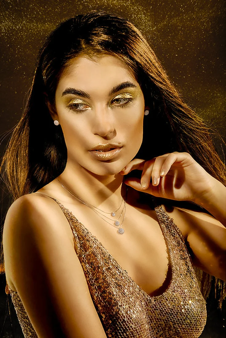 Collana Ambrosia Gioielli tondo medio a pav�� in oro bianco AGZ 398