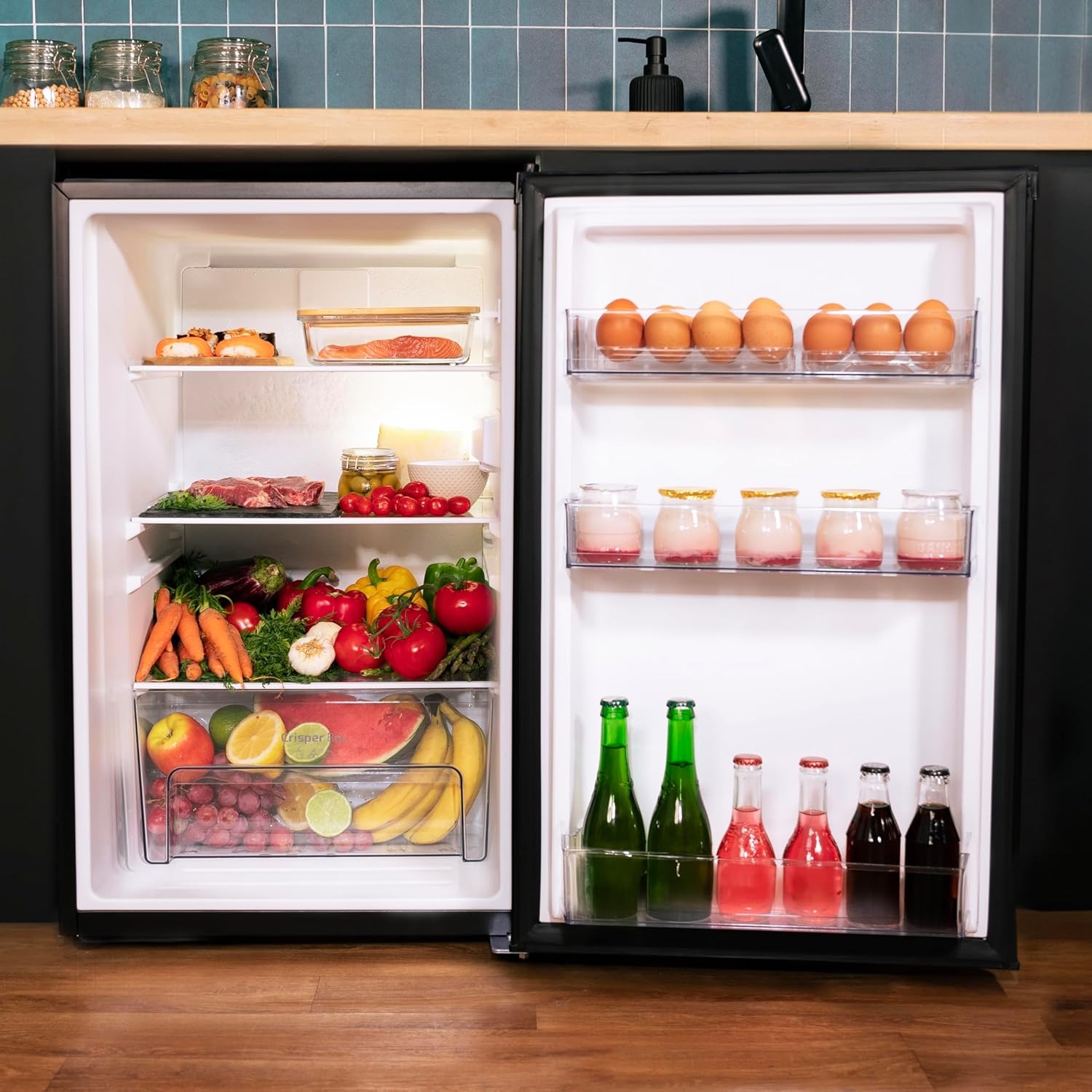 Cecotec Frigorifero Piccolo Minifrigo Retrò 114L 1 Porta Bolero Coolmarket TT Origin 114 L Inox. Frigorifero da Tavolo, 83,6cm di Altezza e 50,6cm di Larghezza, Basso Consumo, Temperatura Regolabile