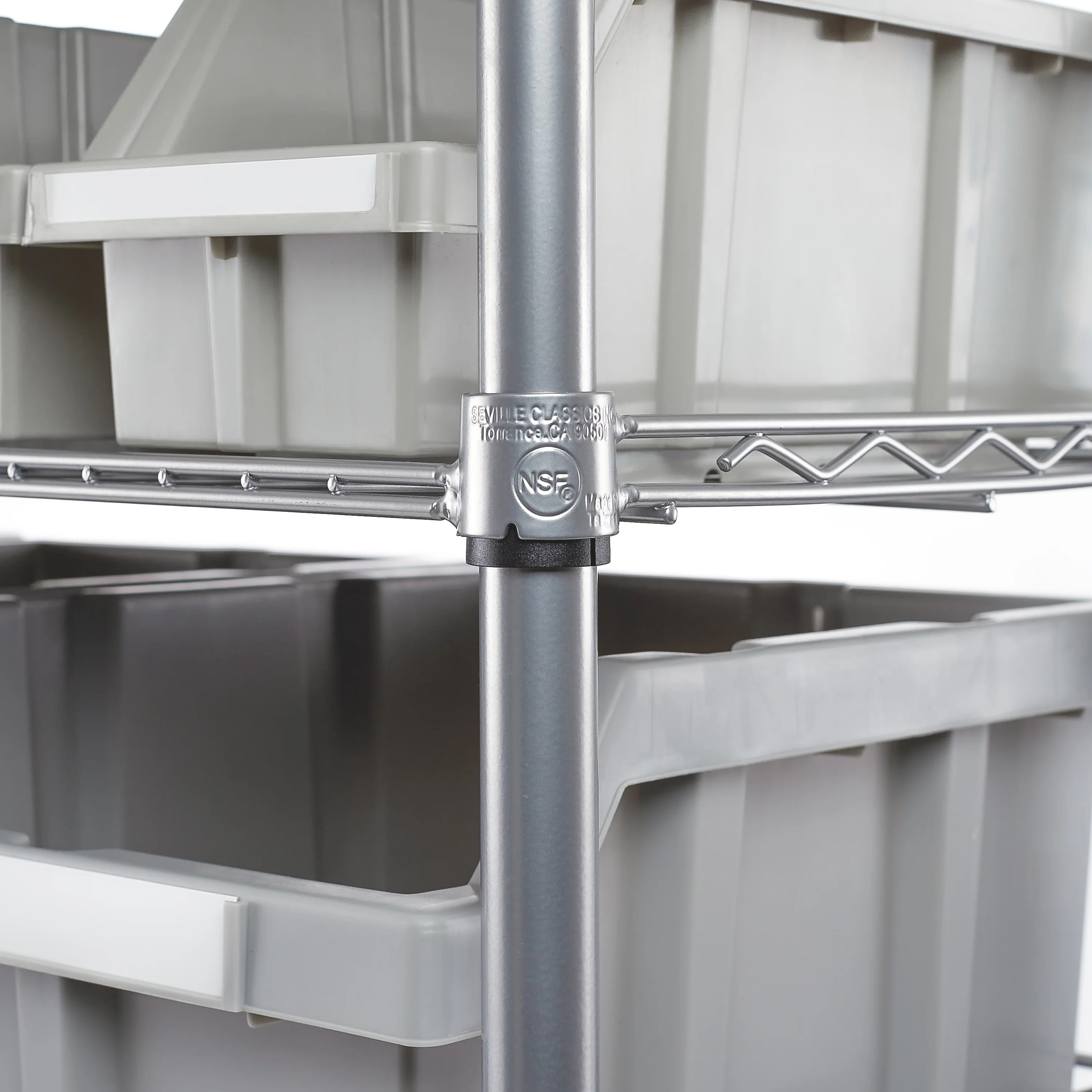 Scaffale NSF a 7 livelli con 22 contenitori