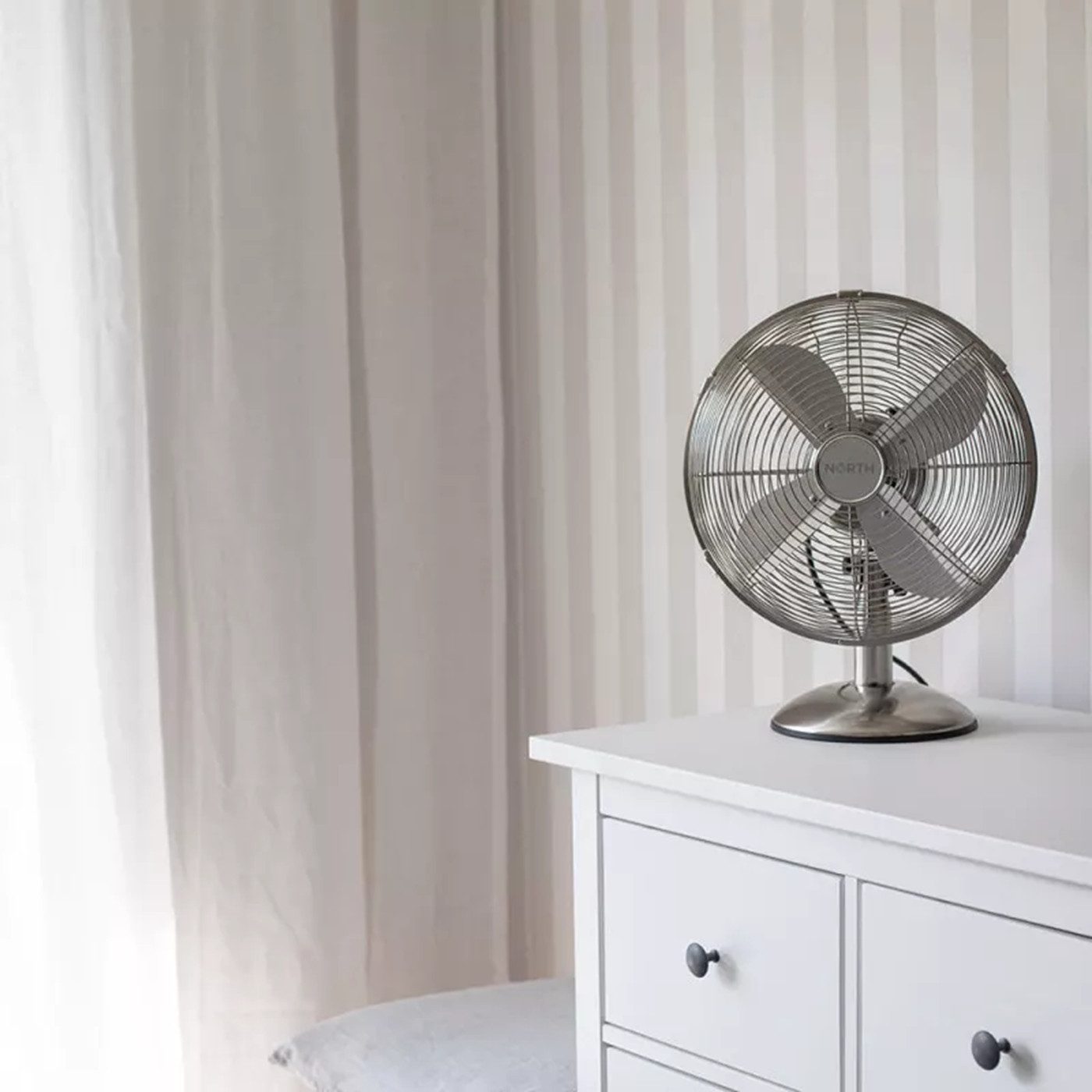 Akku-Standventilator NORTH Lüfter Tischventilator 30cm Satin Chrom