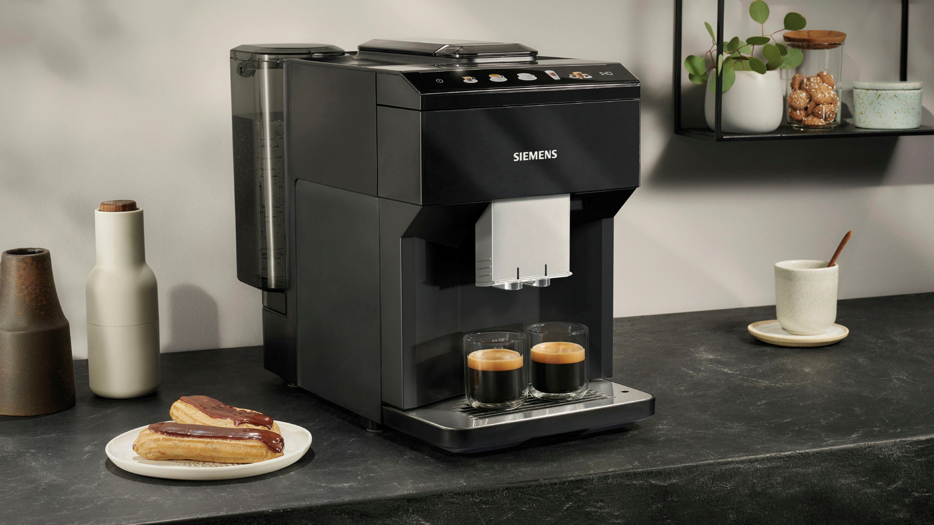 Kaffeevollautomat EQ500 classic TP513D09, viele Kaffeespezialitäten, OneTouch-Funktion