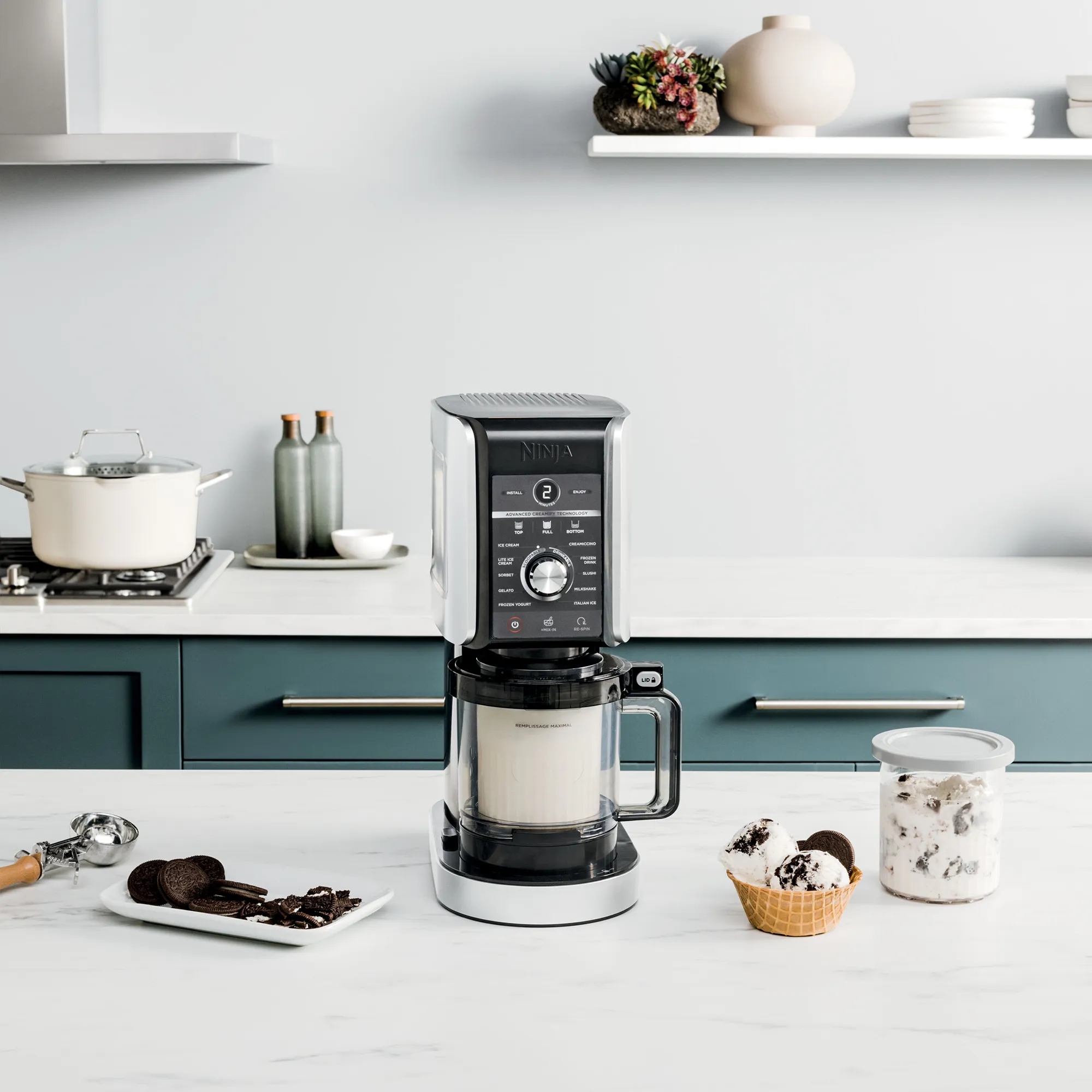 2025 Ninja CREAMi Deluxe 11 en 1 Máquina para helados y delicias congeladas