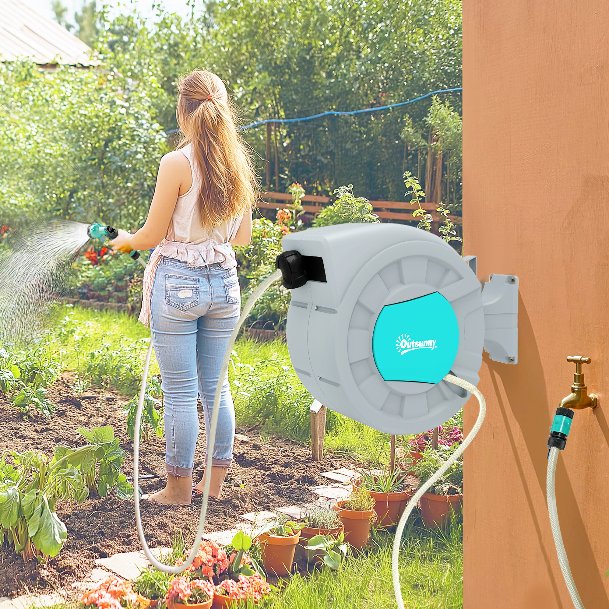 Outsunny Gartenschlauchhalter, 20+2 Meter Gartenschlauch in robustem Gehäuse, Wandhalterung, 7 Sprühmuster, 180° drehbar, Grau