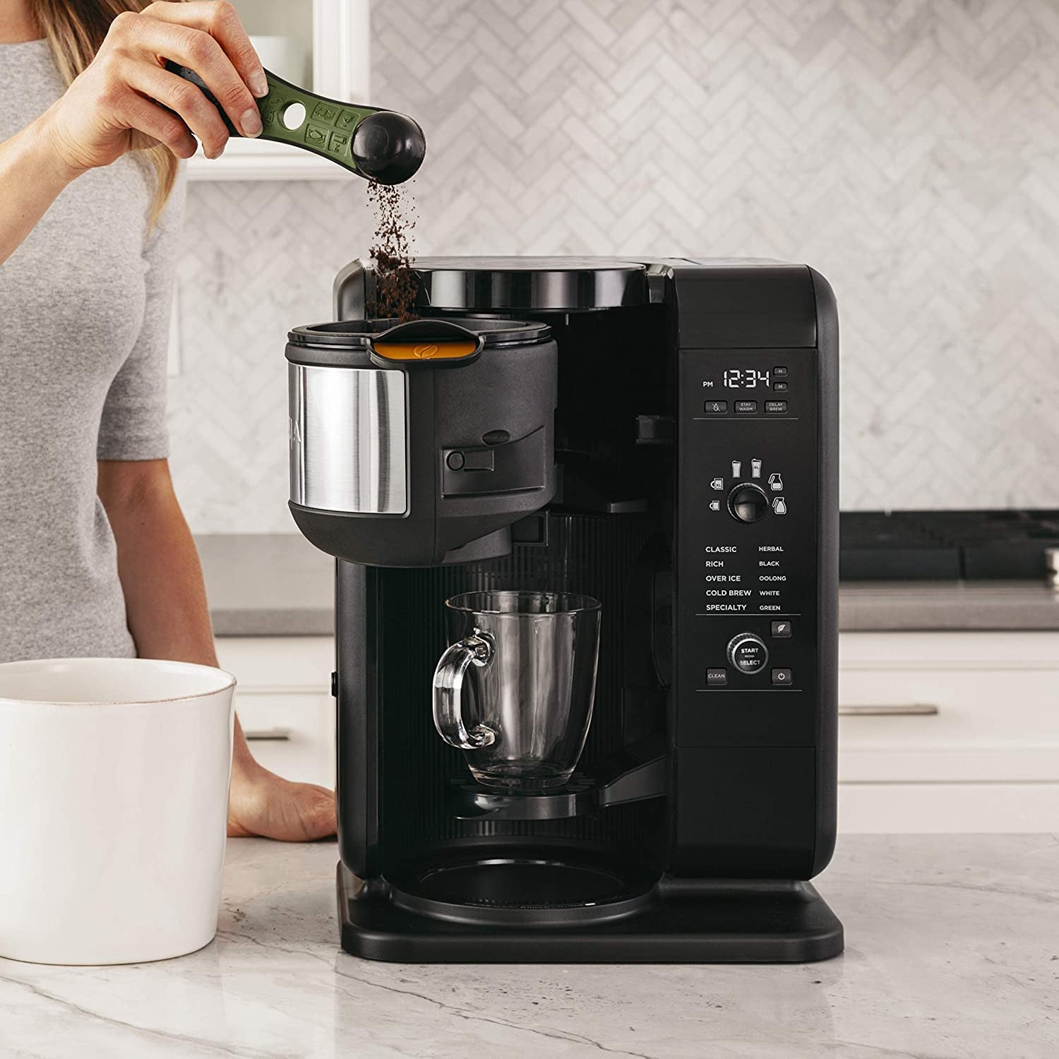Ninja Hot & Cold Brewed System, Auto-iQ Tea and Coffee Maker With Glass Carafe