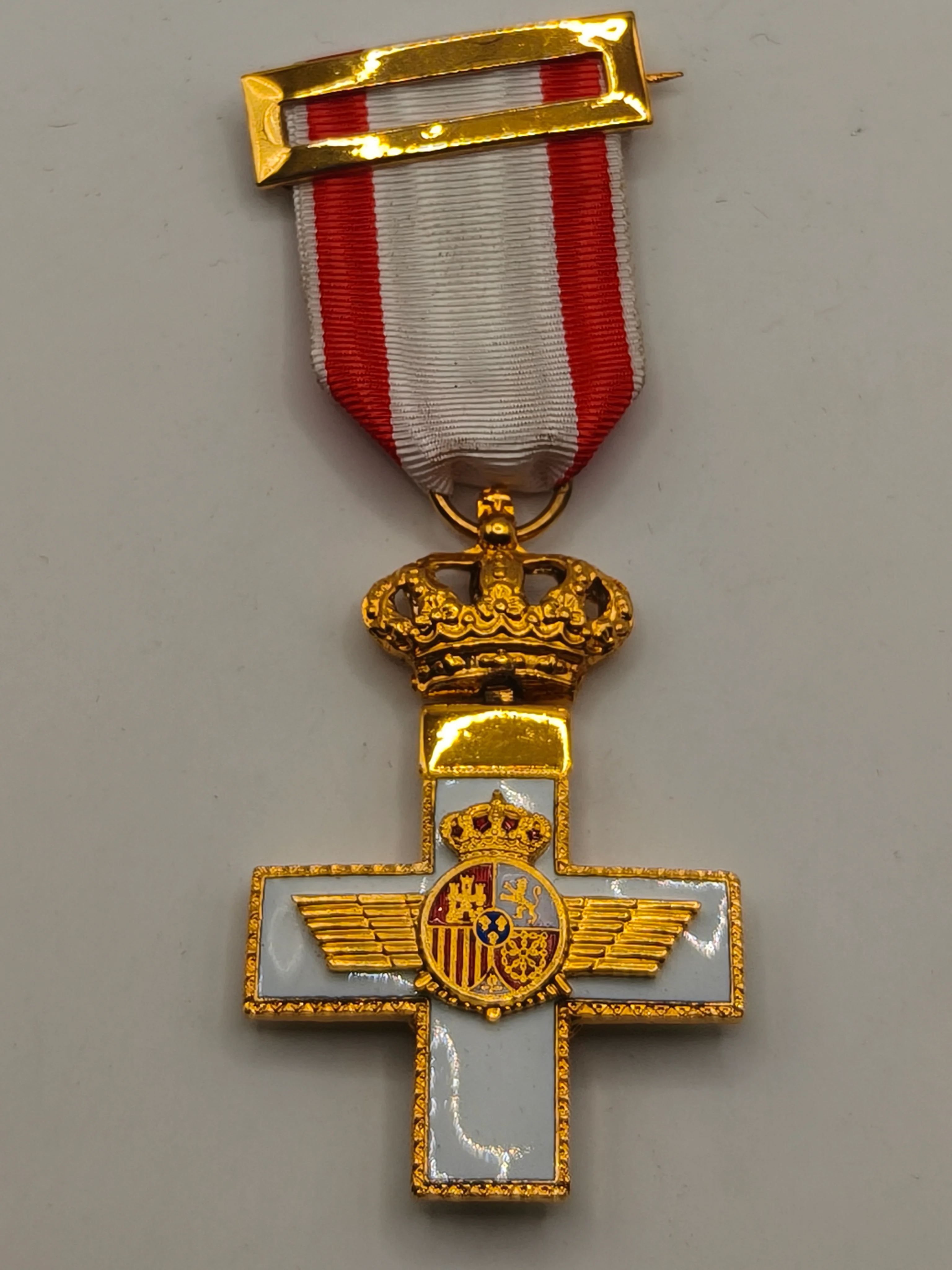 Aereal Merit Order Medal. Spain