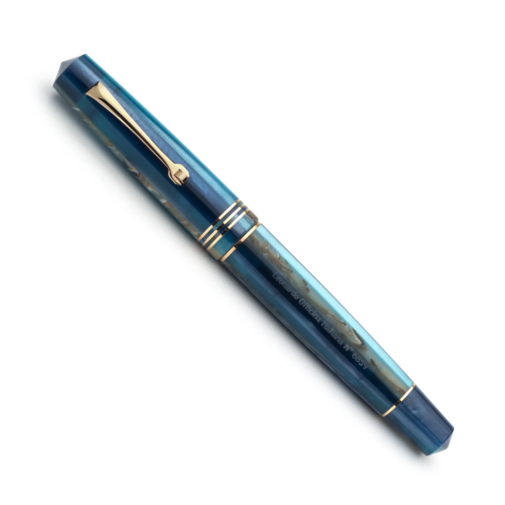 Leonardo Momento Zero Fountain Pen - Hawaii with Gold Trim