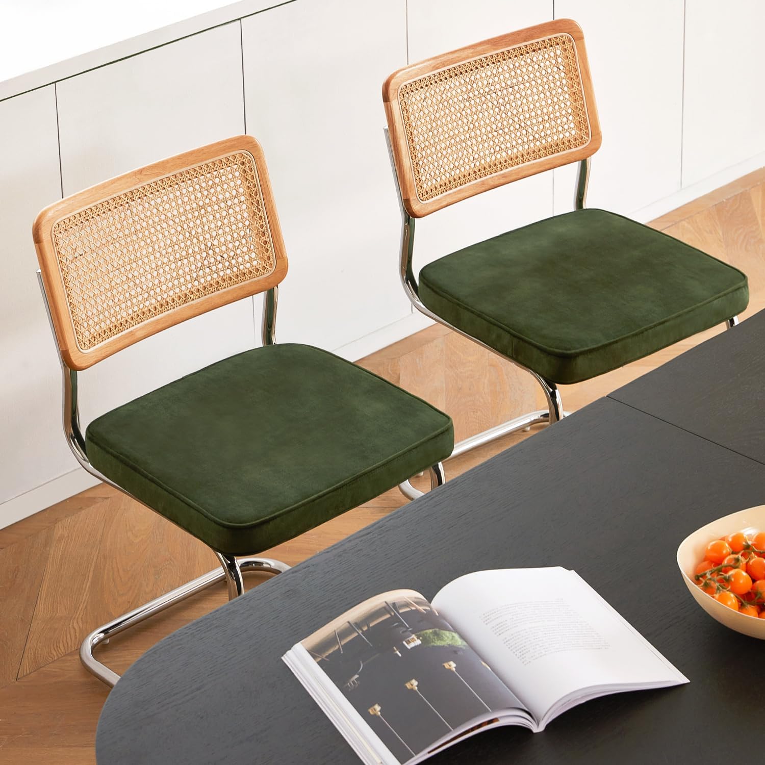 Green Rattan Dining Chairs Set of 4, Wooden Mid Century Modern Dining Room Chairs, Mesh Back Cane Kitchen Chair, Cesca Design Chairs with Metal Chrome Legs