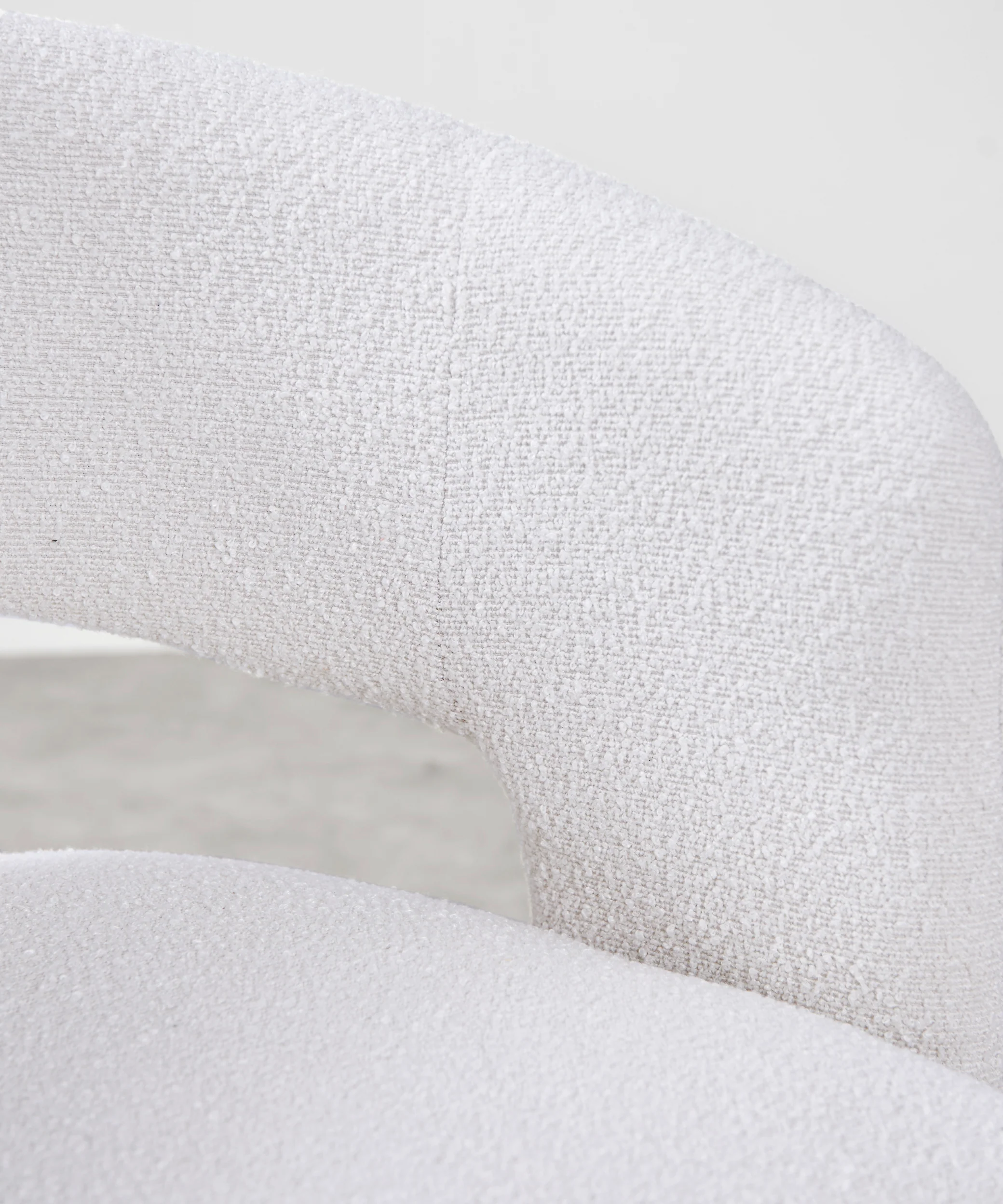 Sillón Tapizado con Reposabrazos Naya