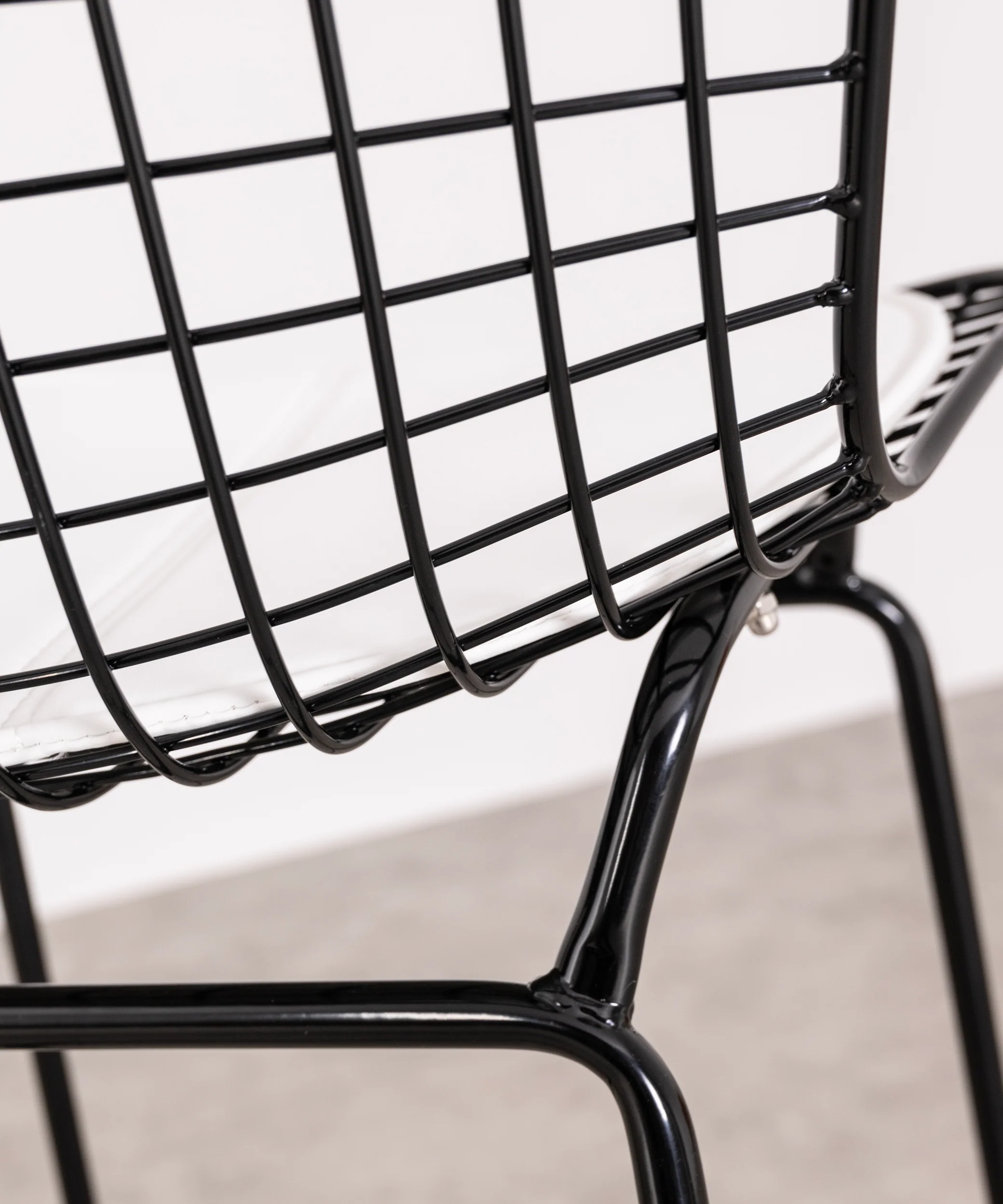 Taburete de Acero Troia - Black Edition