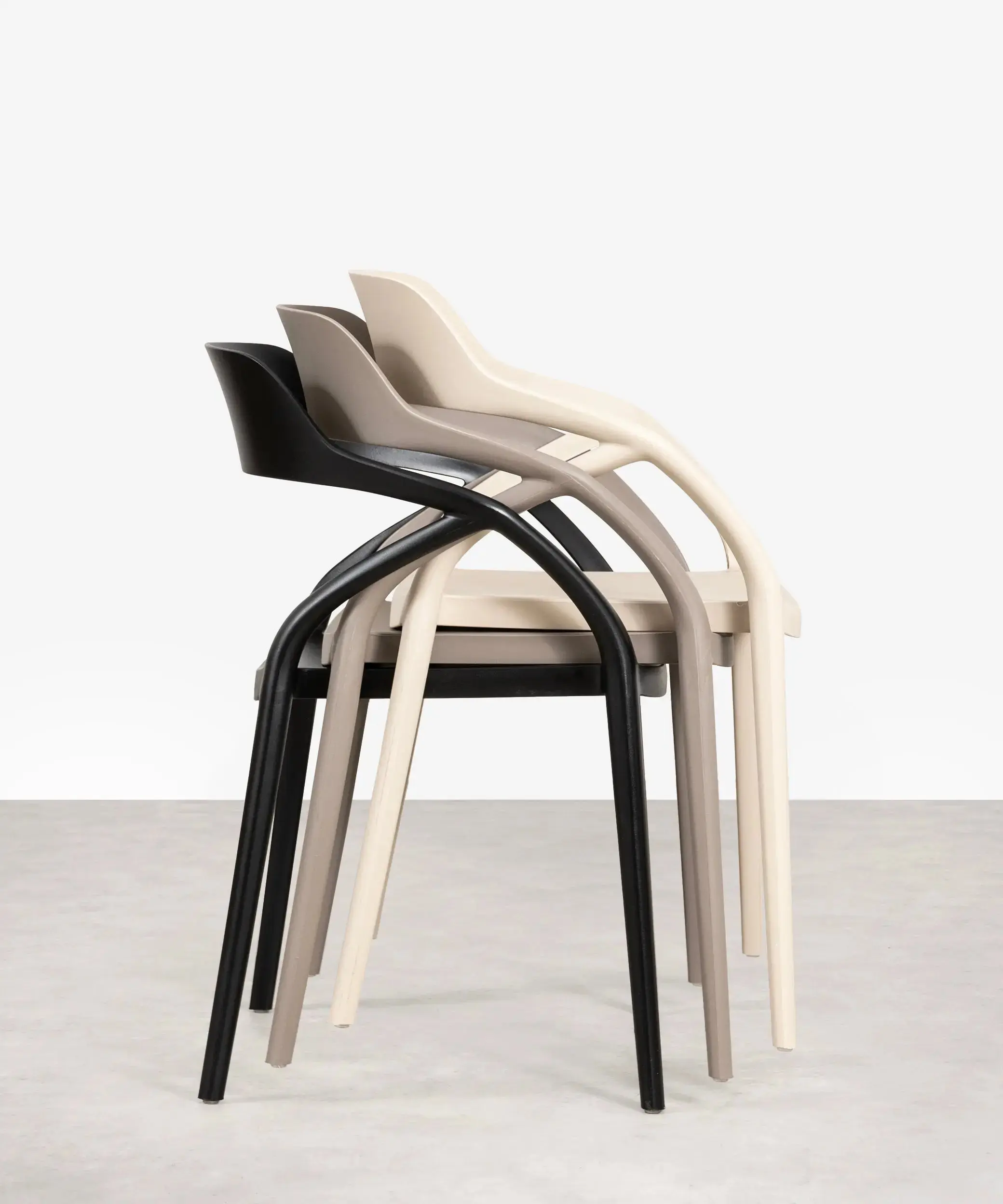 Silla de Polipropileno con Reposabrazos Grace