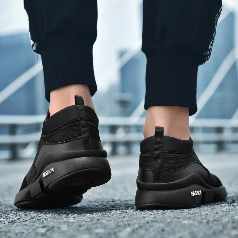 Lekkie buty sportowe slip?on dla m??czyzn - przewiewne, antypo?lizgowe