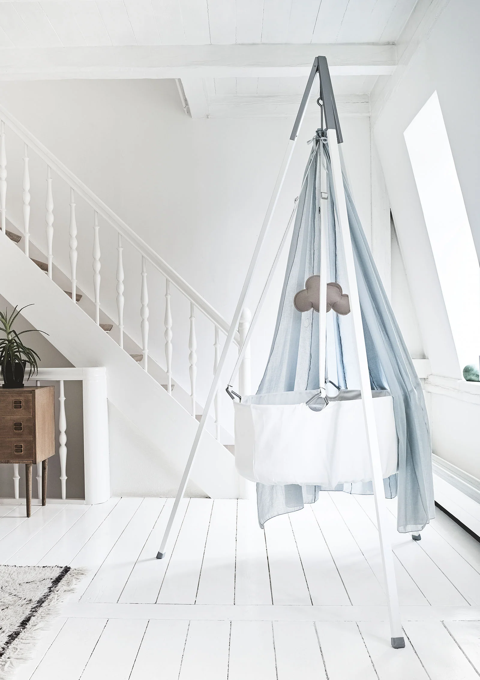 2025 Conjunto cuna 'Classic' con soporte blanco/blanco