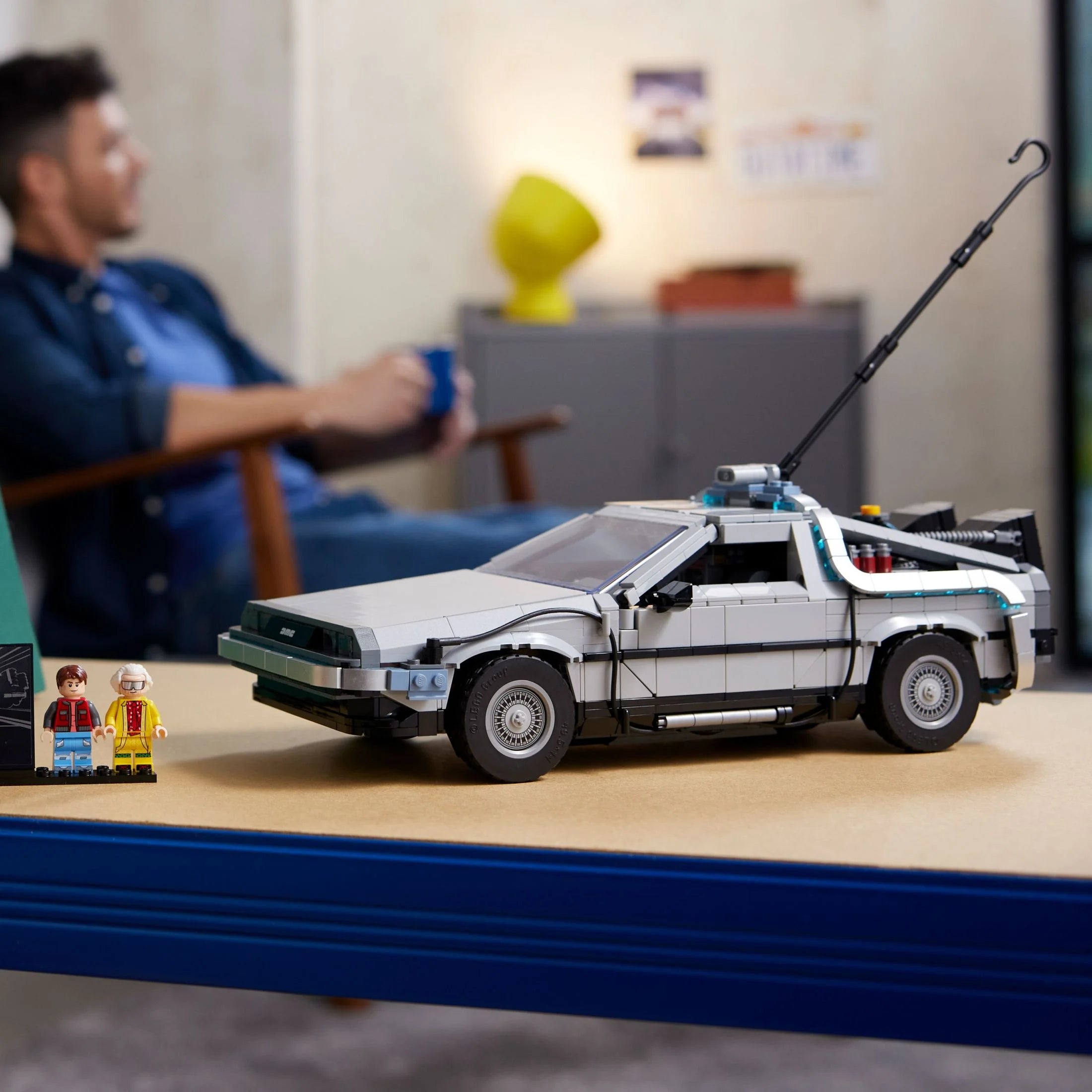 LEGO Icons Regreso al Futuro Máquina del Tiempo 10300 – Set de Construcción de Auto DeLorean, Inspirado en la Clásica Película