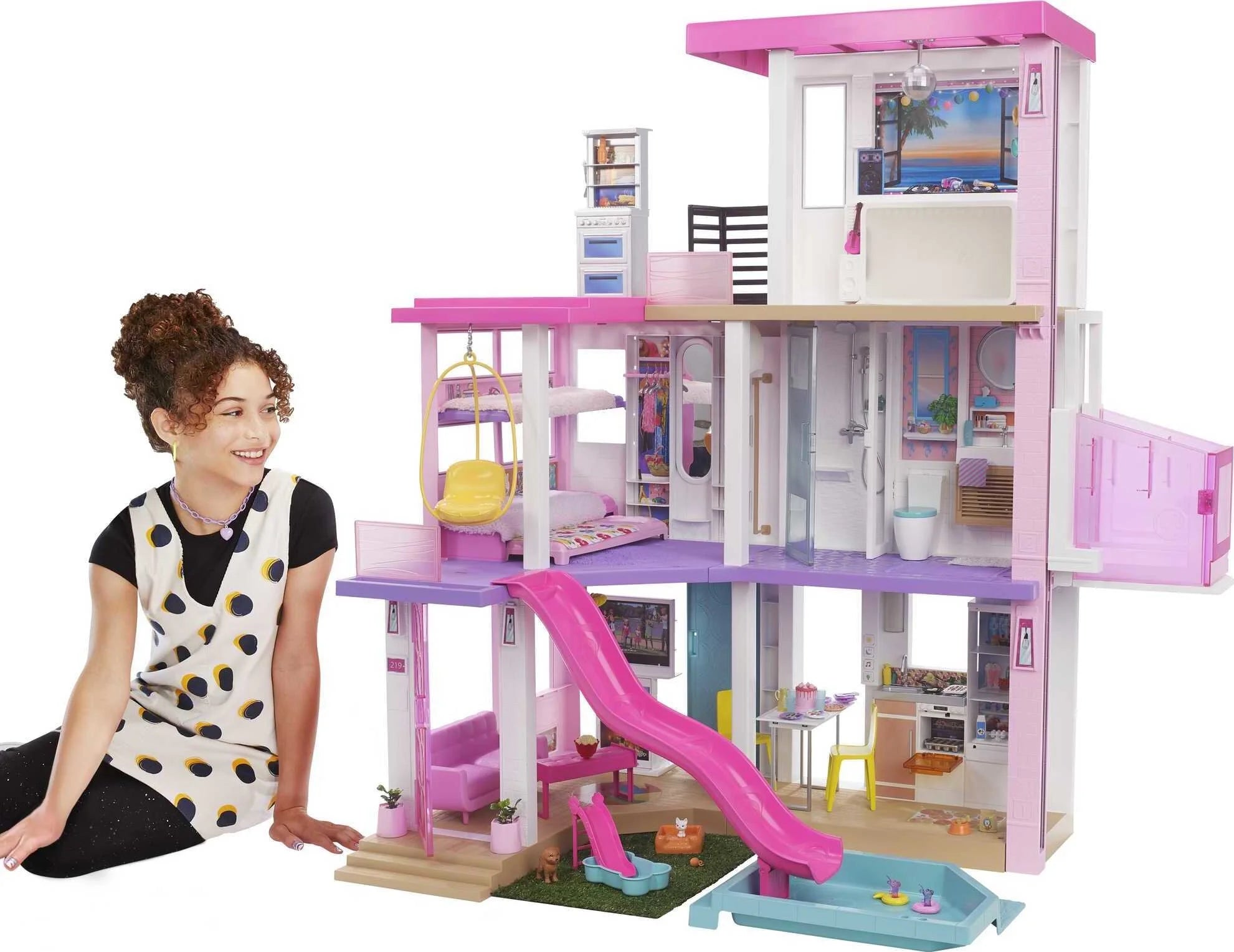 Set de Juego Casa de Ensueño Barbie con 10 Áreas de Juego, Más de 75 Muebles y Accesorios, Luces y Sonidos