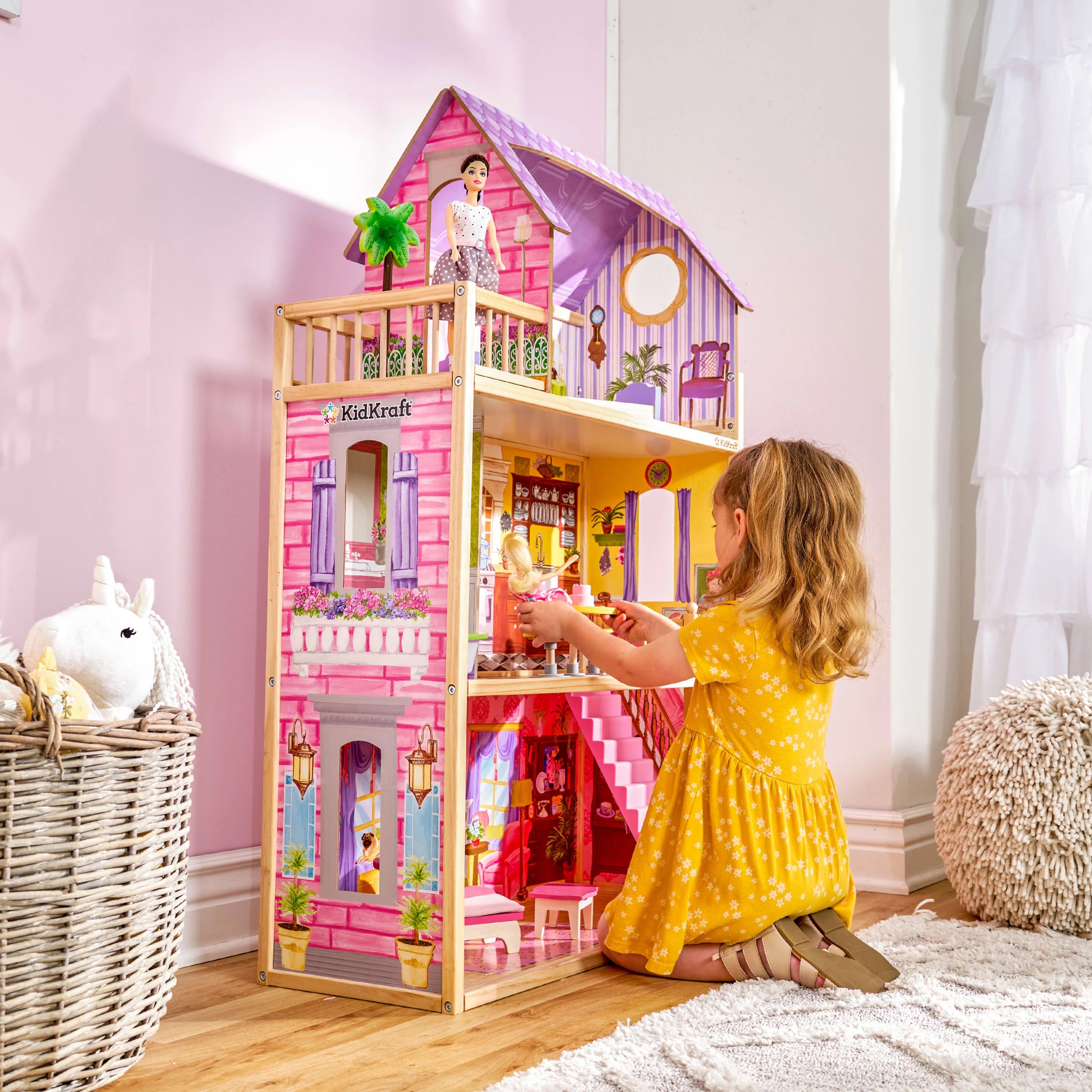 Casa de Muñecas de Madera KidKraft Kayla con Juego de Muebles de 10 Piezas, Casi 4 Pies de Altura