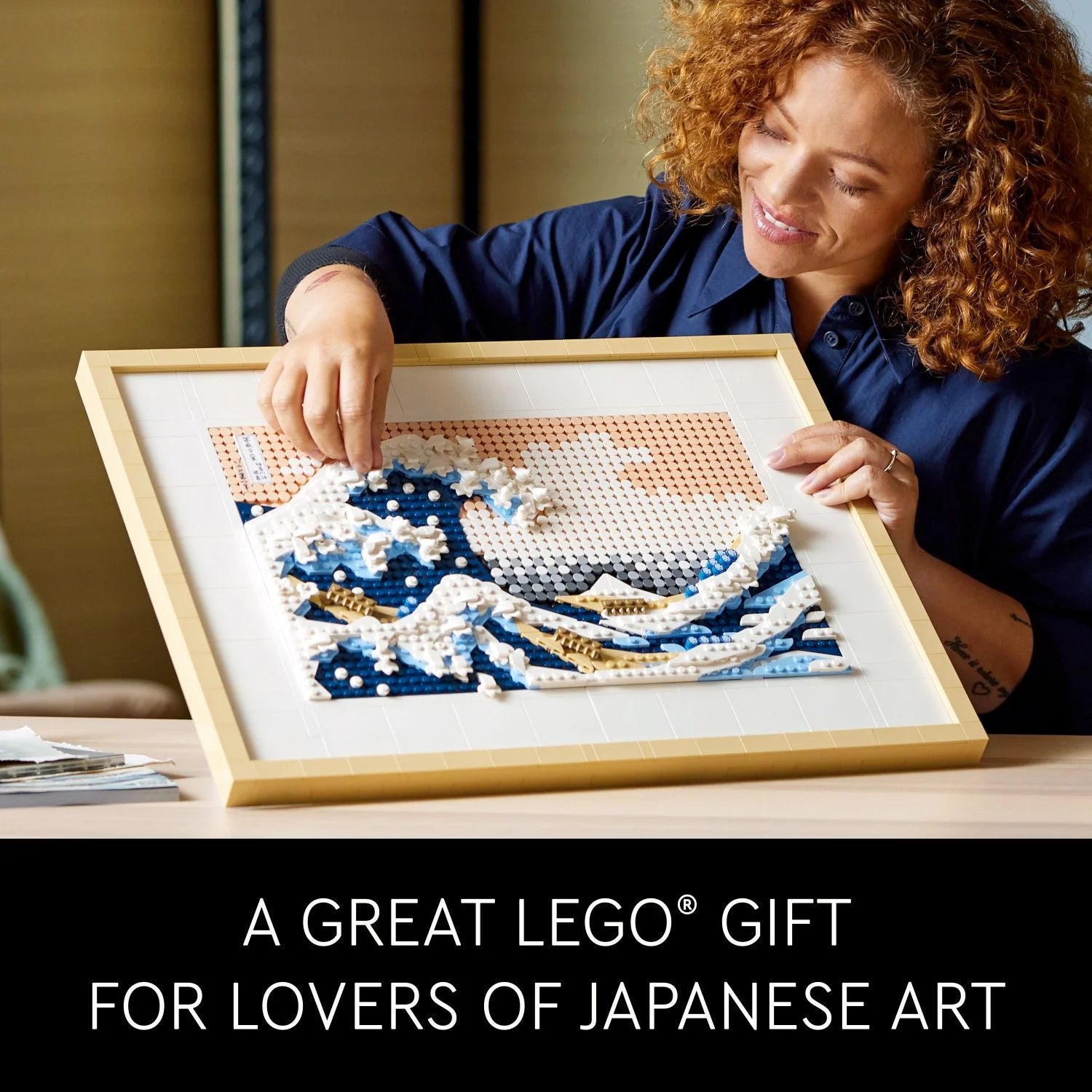 LEGO Art Hokusai – La Gran Ola, Arte Japonés 3D para Pared, Cuadro con Marco para Decoración de Hogar u Oficina, Kit Creativo de Artes y Manualidades, 31208