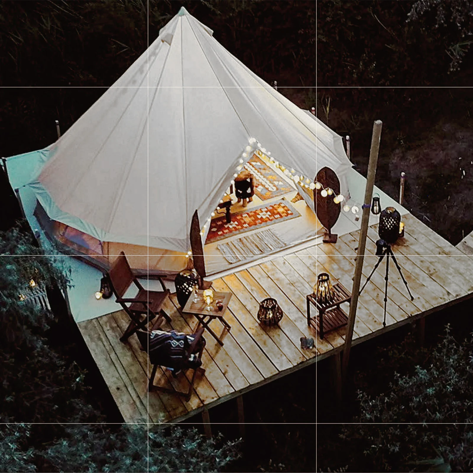 2025 KingCamp Khan 400 C – Tienda muy espaciosa para hasta 6 personas con forma clásica redonda de tipi, que aporta un encanto especial de glamping