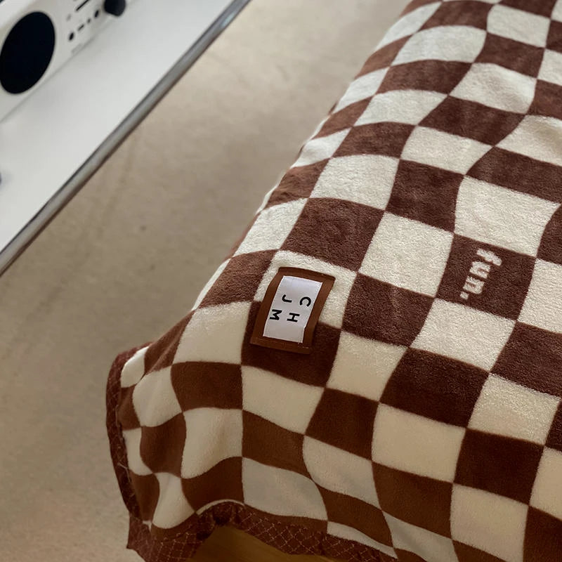 Manta de Ajedrez de Doble Cara en Terciopelo de Leche