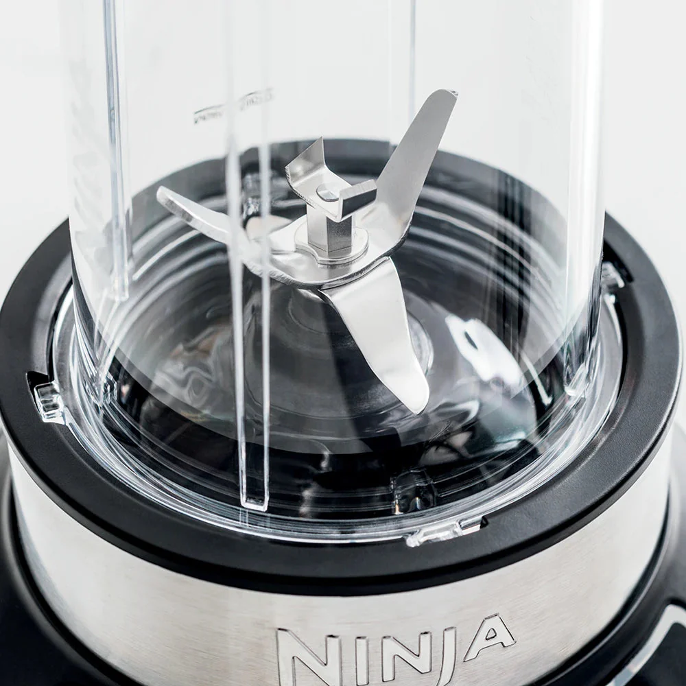 2025 Ninja Nutri-Blender Pro con Auto IQ