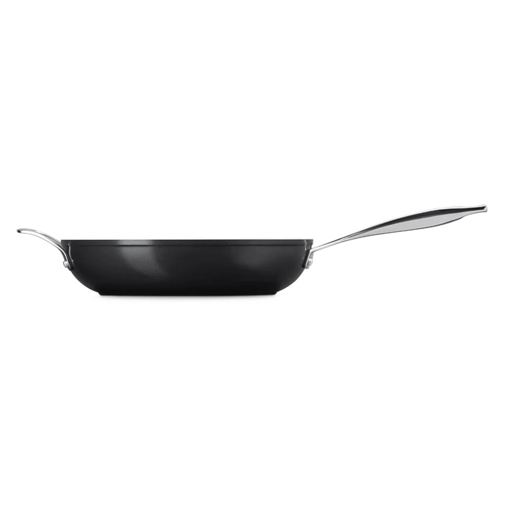 2025 Le Creuset - Sartén salteadora Essential antiadherente de 28 cm