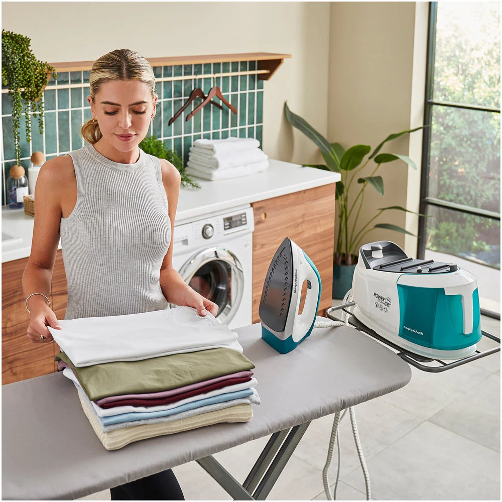 2025 Morphy Richards 332014 Power Steam Elite - Centro de planchado con sistema de autolimpieza, 1,35L, Verde - Planchado de alta gama - Sencillez y eficacia