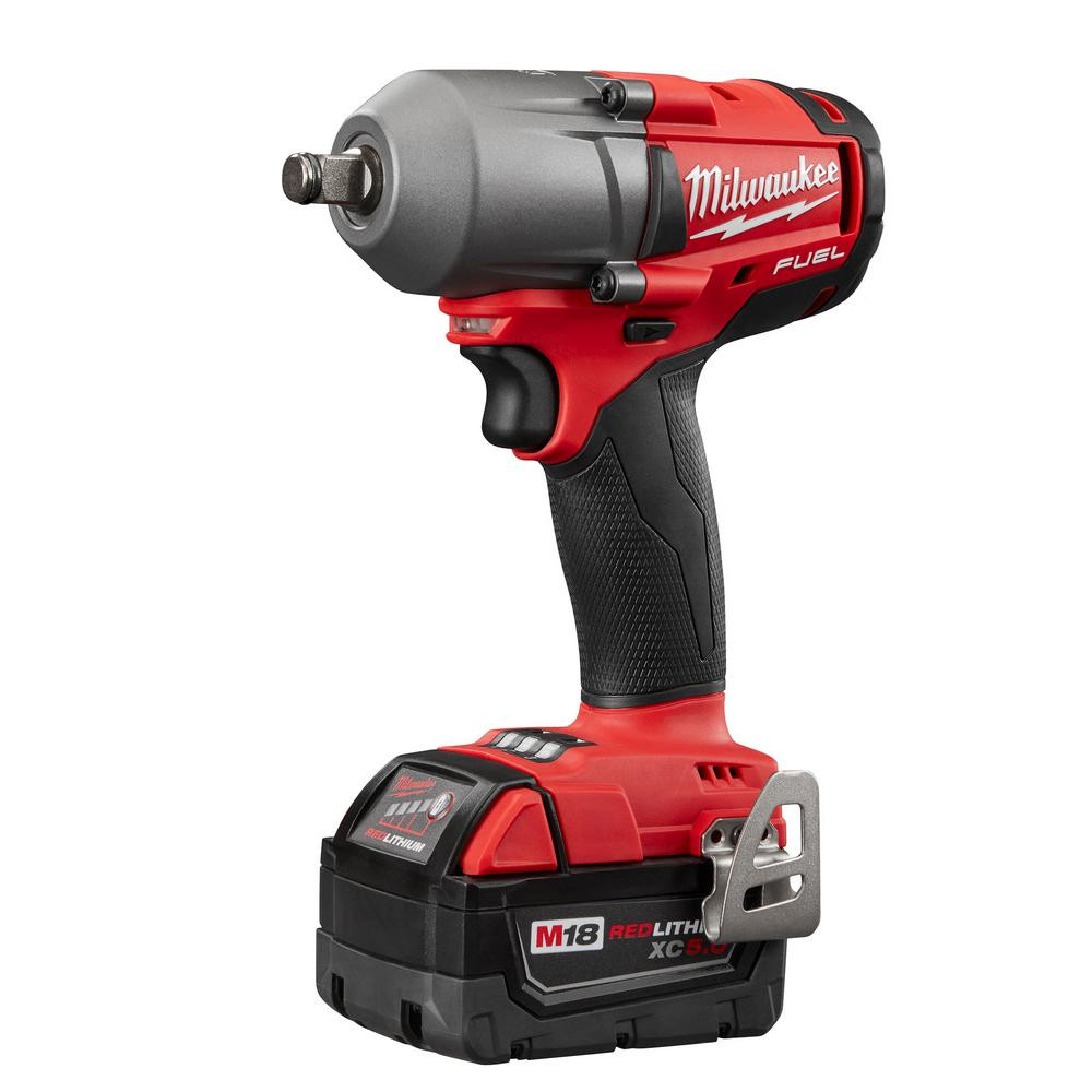 2025 Kit combinado inalámbrico Milwaukee M18 FUEL de 18 V sin escobillas (10 herramientas) con (2) baterías de 5,0 Ah, (1) cargador y (2) bolsas para herramientas