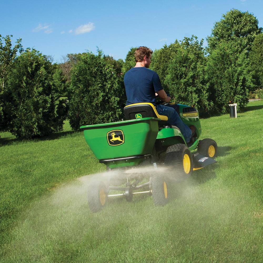 Esparcidor Remolcado John Deere de 175 lb con Tolva de Polietileno Antióxido – Compatibilidad Universal