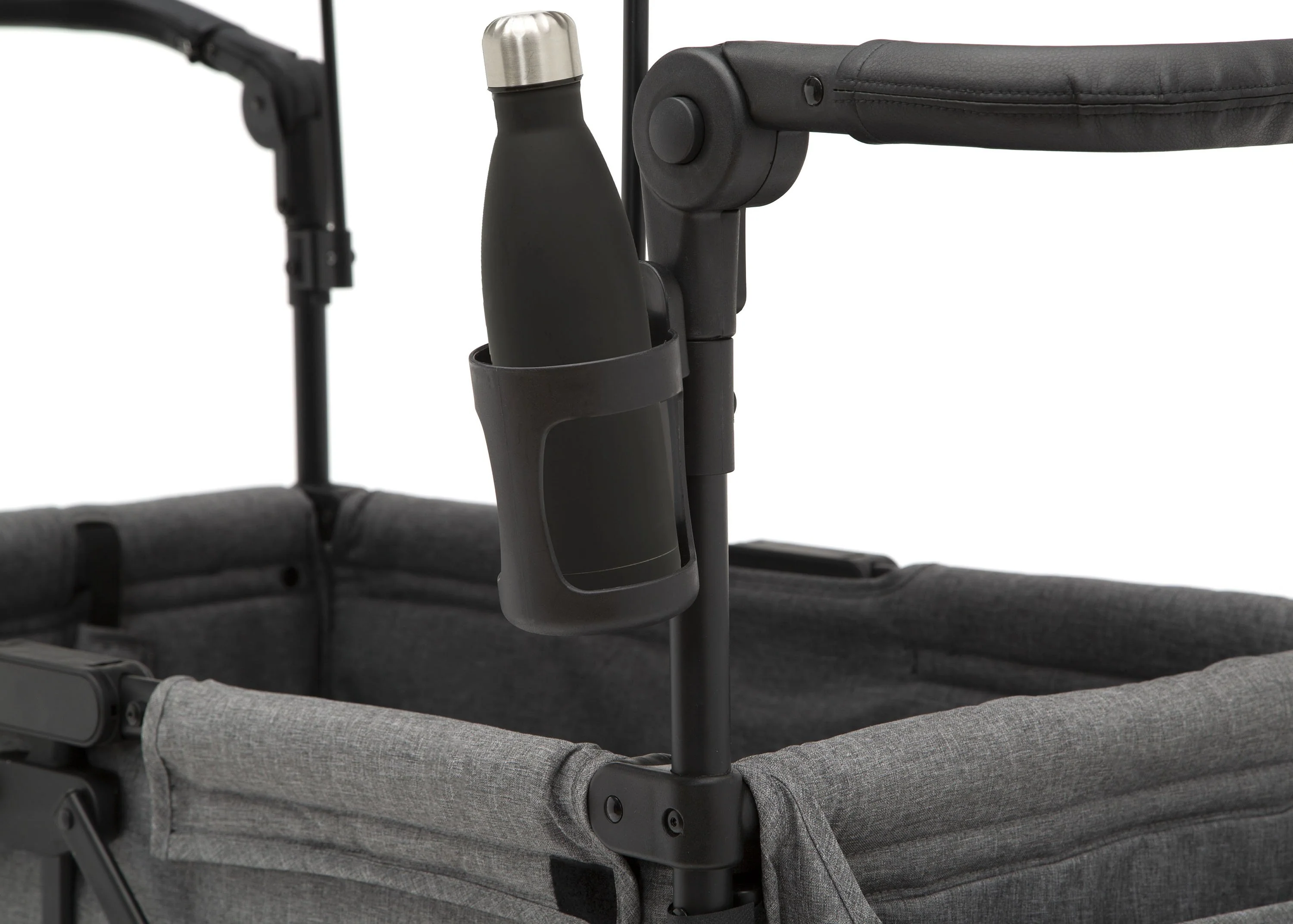 2025 Jeep Wrangler Stroller Wagon de Delta Children – 3 Modos: Portabebés, Cochecito y Carrito, Suspensión, Capota UV, Compatible con Sillas de Auto, Almacenamiento Múltiple, Manillares Ajustables