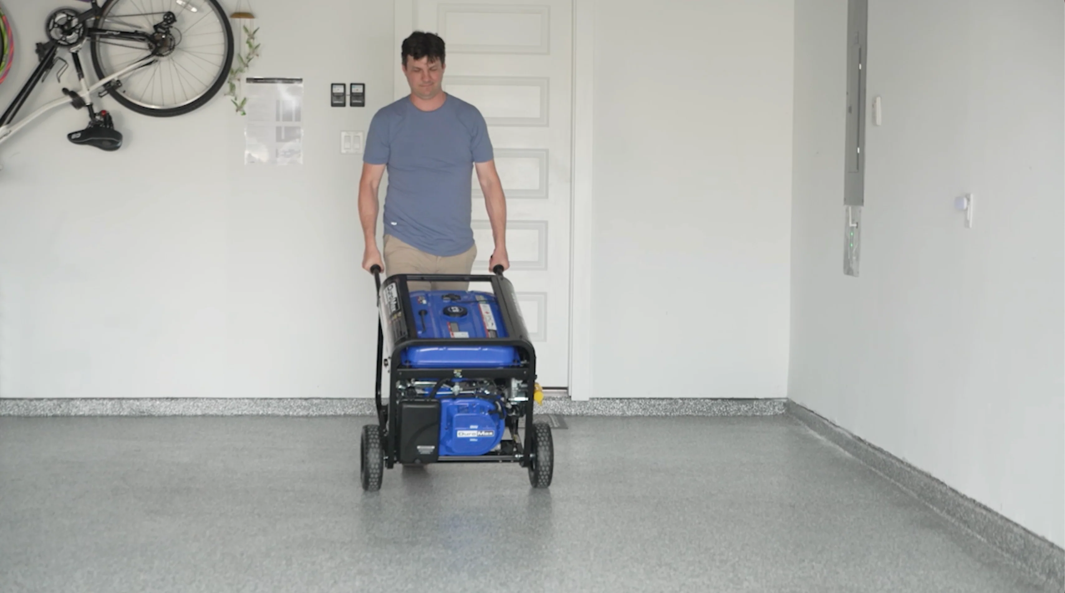 2025 Generador Portátil Trifuel 13 000 W HXT con Alerta de Monóxido de Carbono (CO)