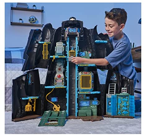 Batman, Bat-Tech Batcueva – Set de Juego Gigante Transformable con Figura Exclusiva de Batman de 4” y Accesorios