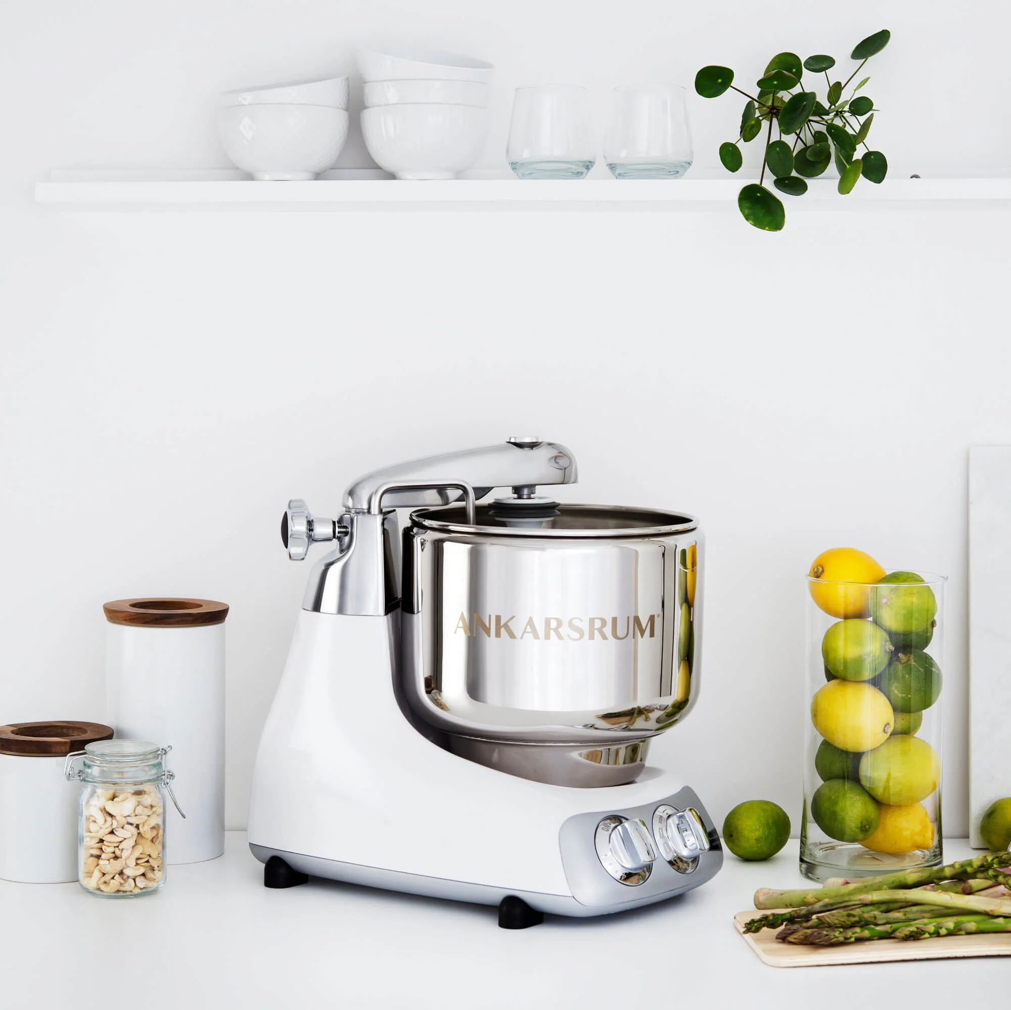 2025 Ankarsrum Assistent Original 6230 – robot de cocina multifunción potente con diseño retro, bol de acero inoxidable de 7 L, motor de 1500 W, accesorios variados, garantía de 7 años