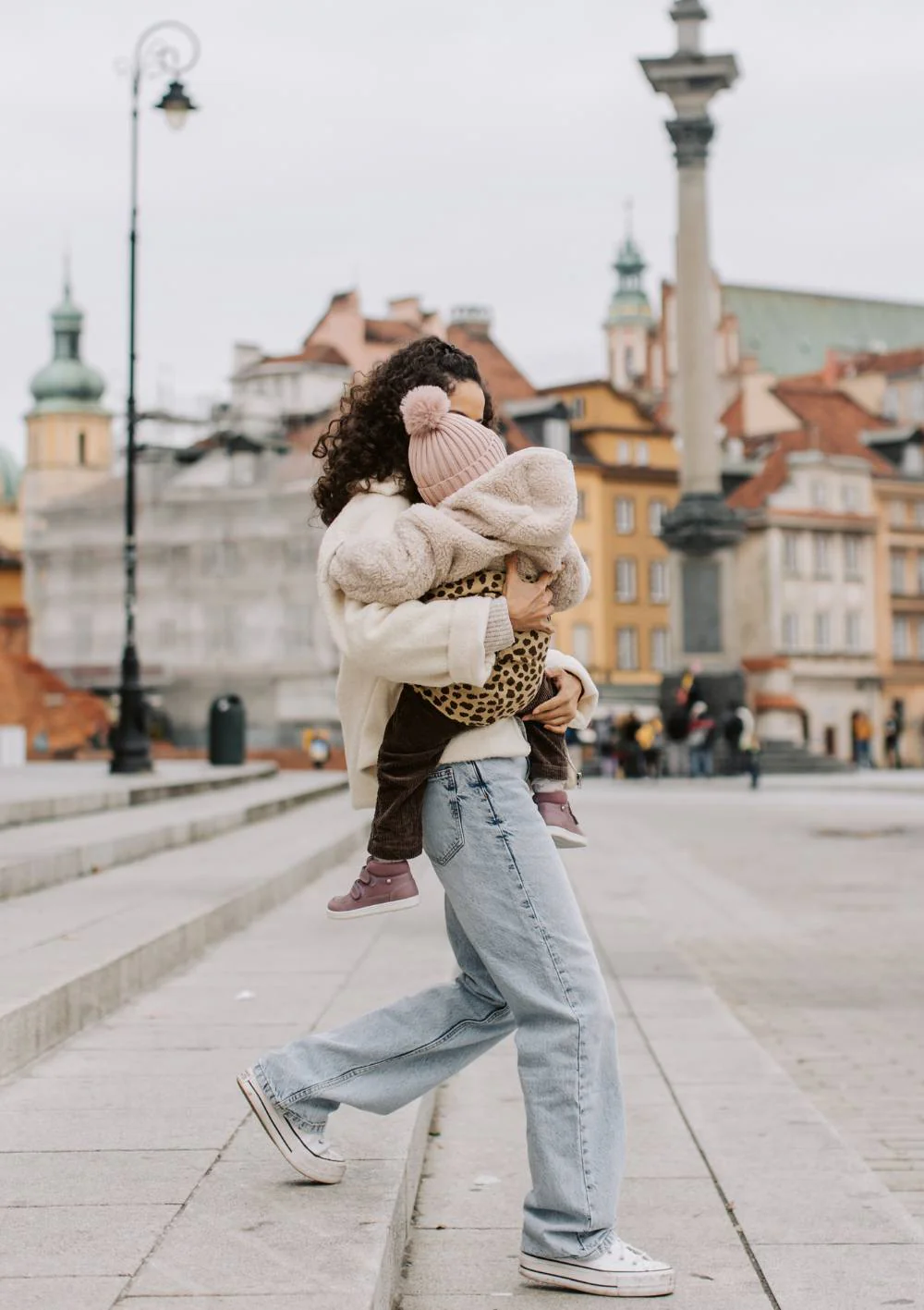 2025 Portabebés ergonómico WILDRIDE con estampado de leopardo – cómodo, práctico y estilizado para niños de 9 meses a 4 años