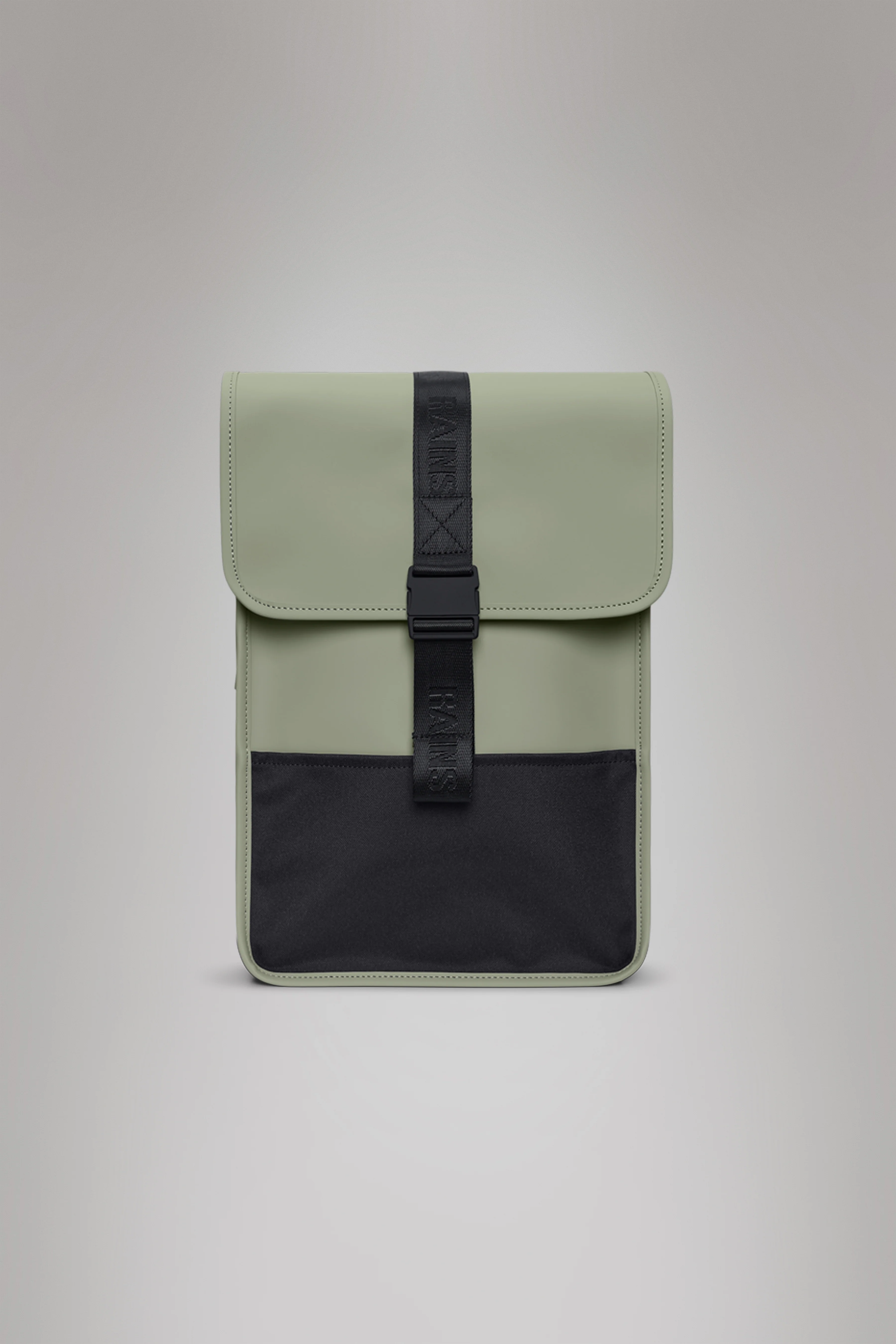 2025 Trail Backpack Mini – Mochila de Día Repelente al Agua (15