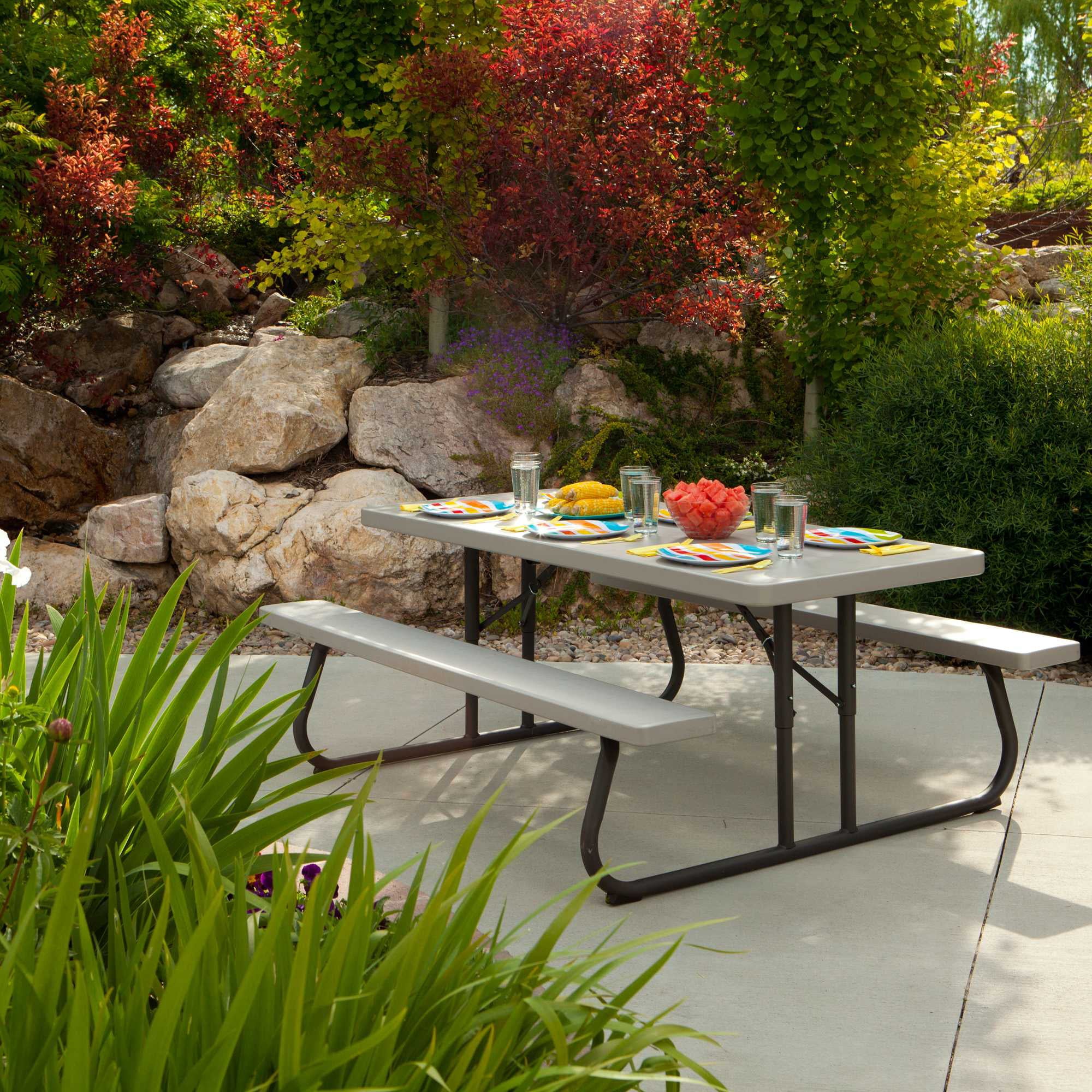 Lifetime Mesa de Picnic Plegable de 6 Pies, Color Yeso (Putty), 22119