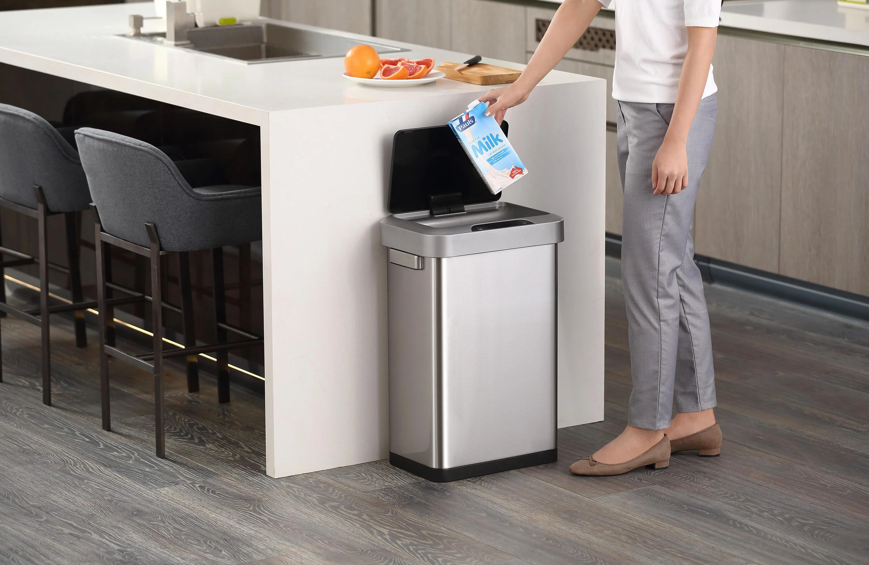 2025 Papelera con sensor Eko Horizon - 45 litros